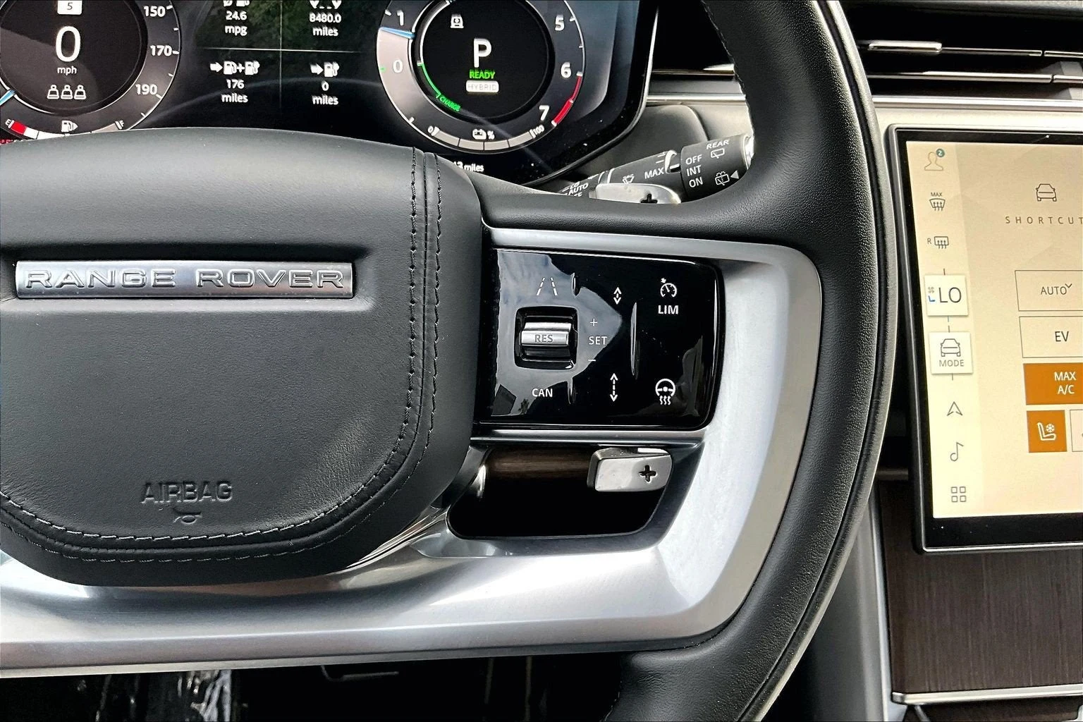 2025 Land Rover Range Rover SE Plug-in Hybrid (L460), 18/20