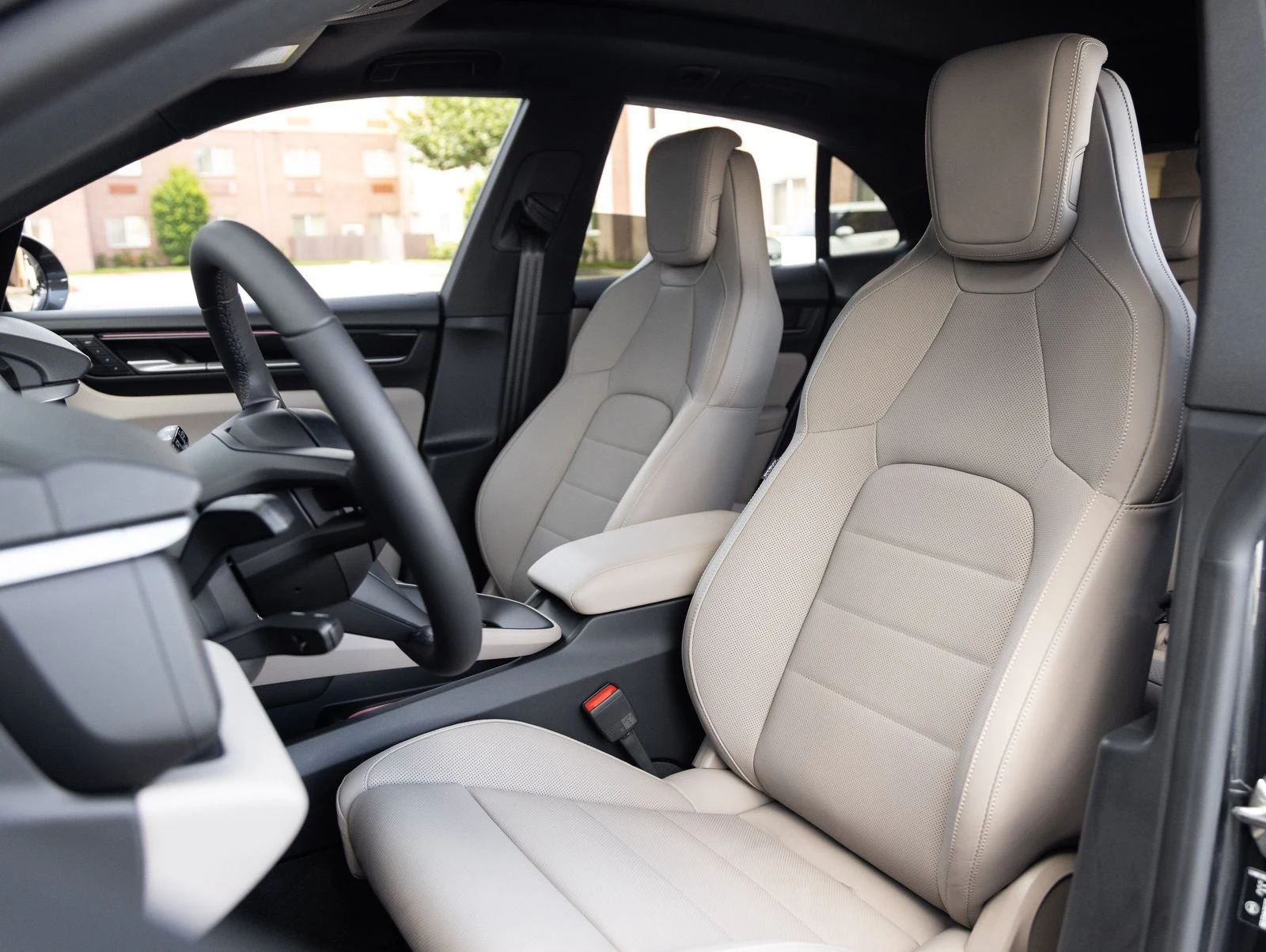 2026 Porsche Macan 4 Electric (XAB), 5/20