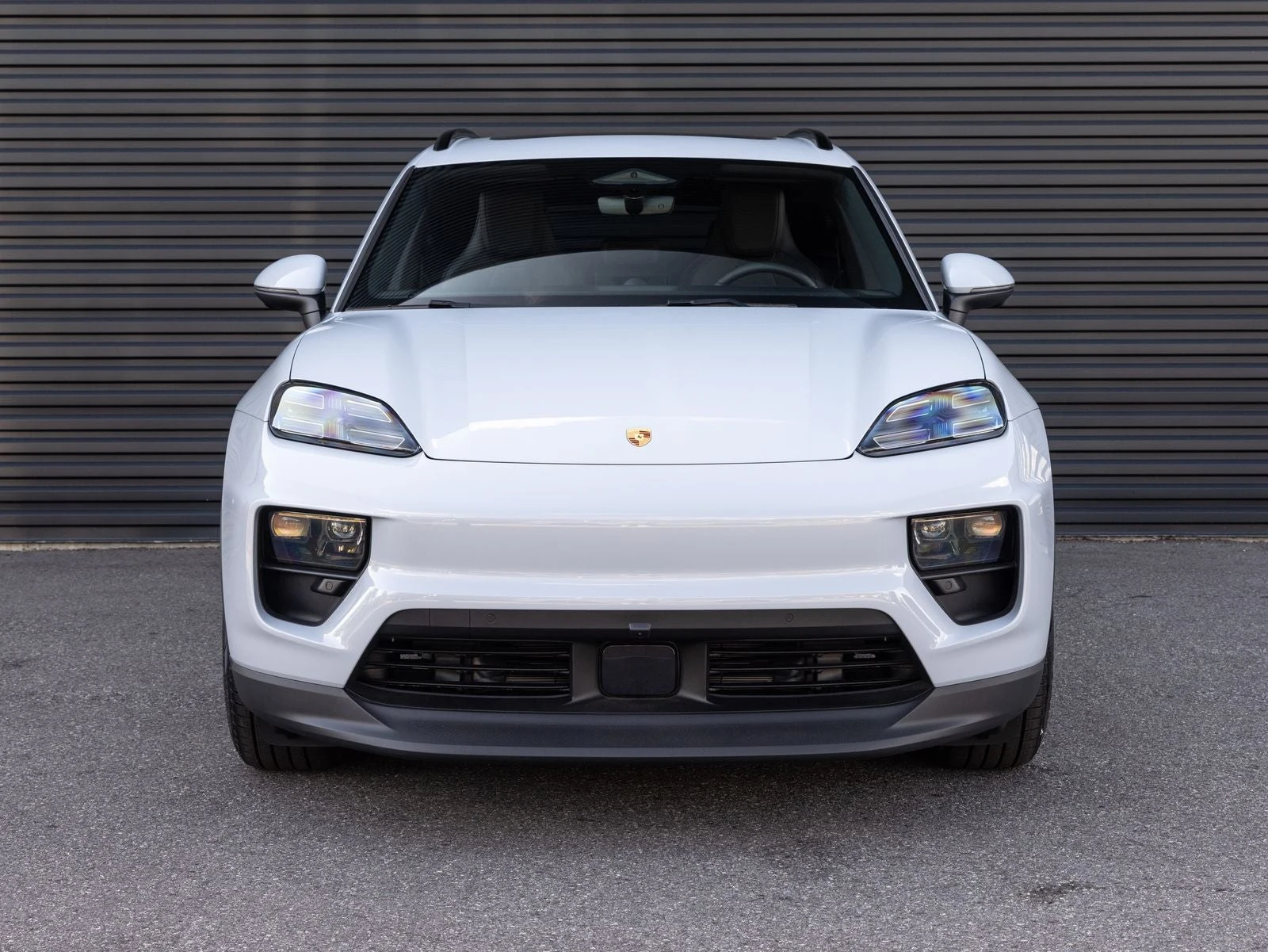 2026 Porsche Macan 4 Electric (XAB), 7/20
