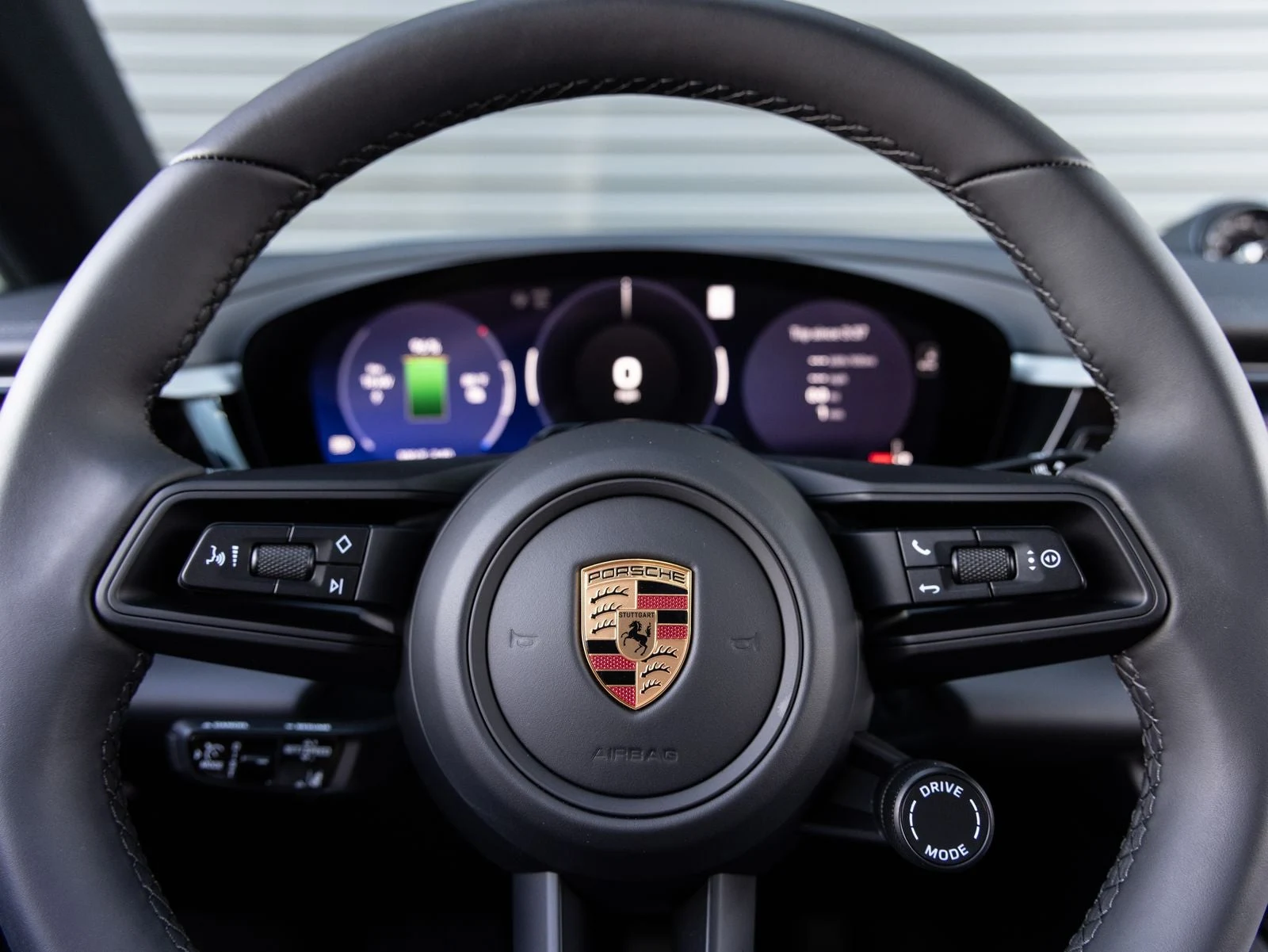 2026 Porsche Macan 4 Electric (XAB), 14/20