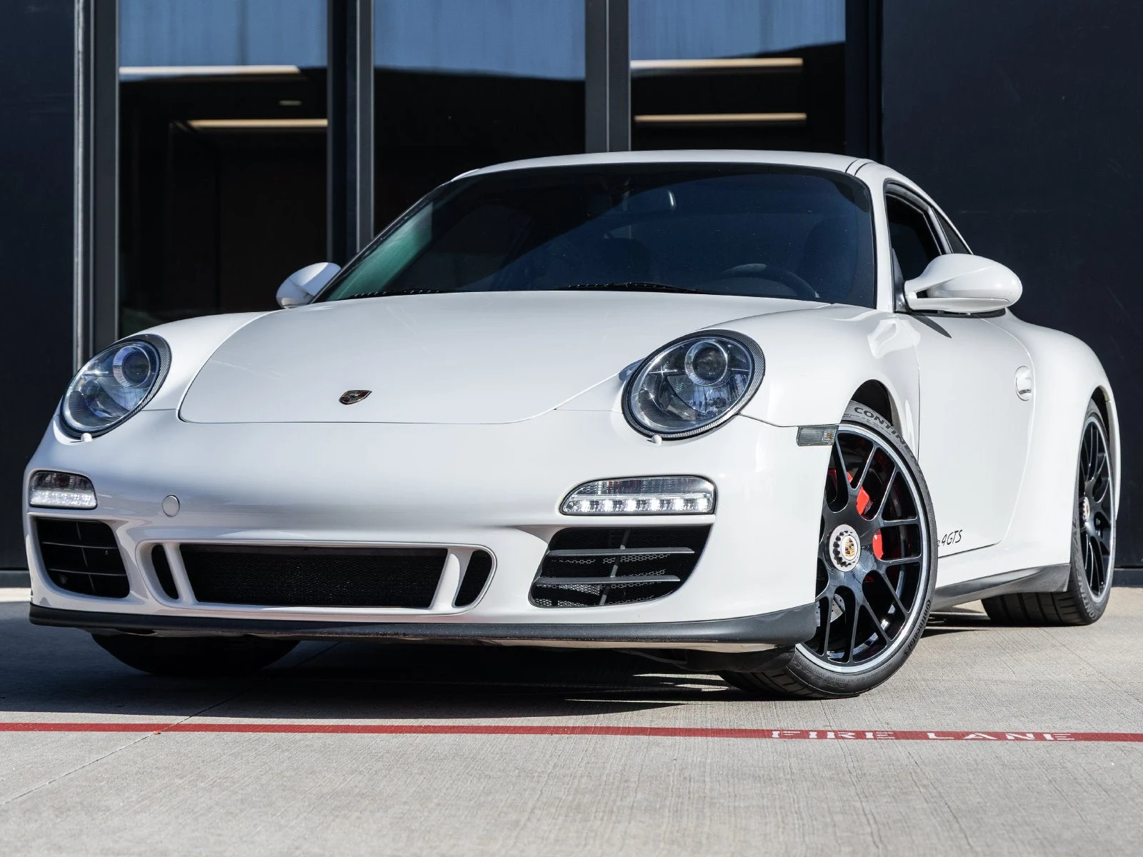 Porsche 911 Carrera 4 GTS (997.2) · Carrara White · Indigo Auto Group