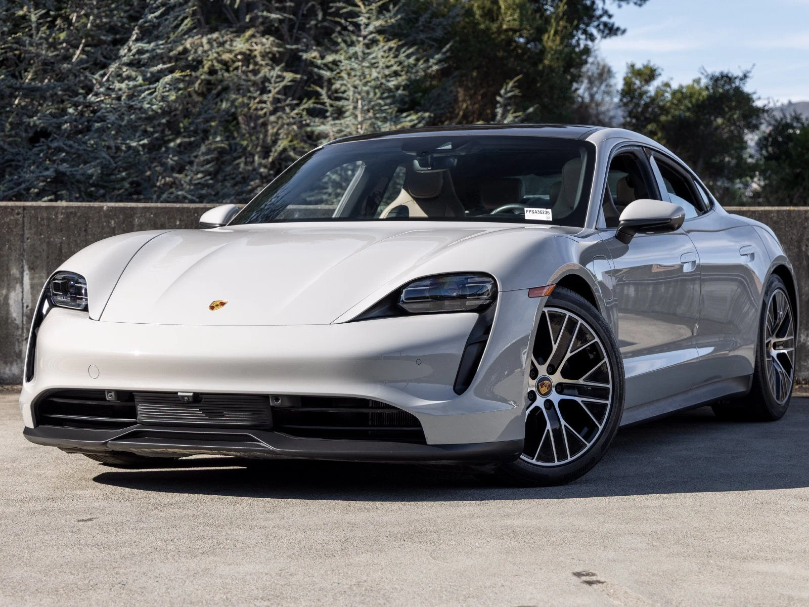 Porsche Taycan 4S (Original Version) · Chalk · Indigo Auto Group
