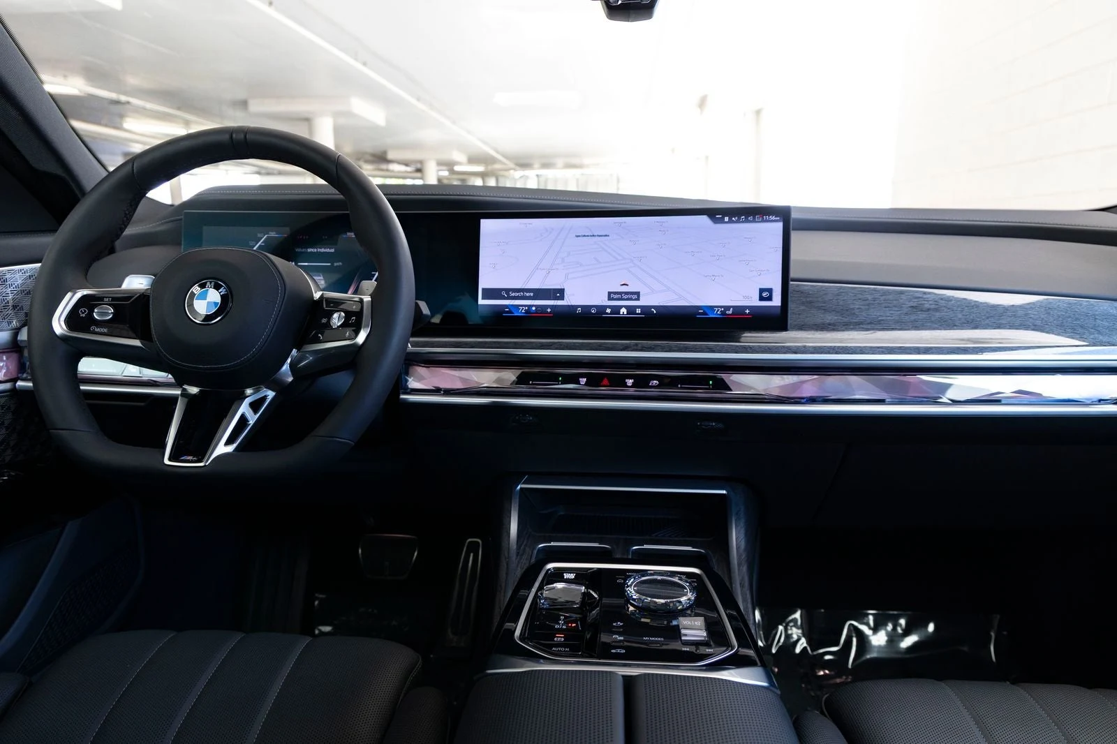 2025 BMW 760i xDrive (G70), 11/20