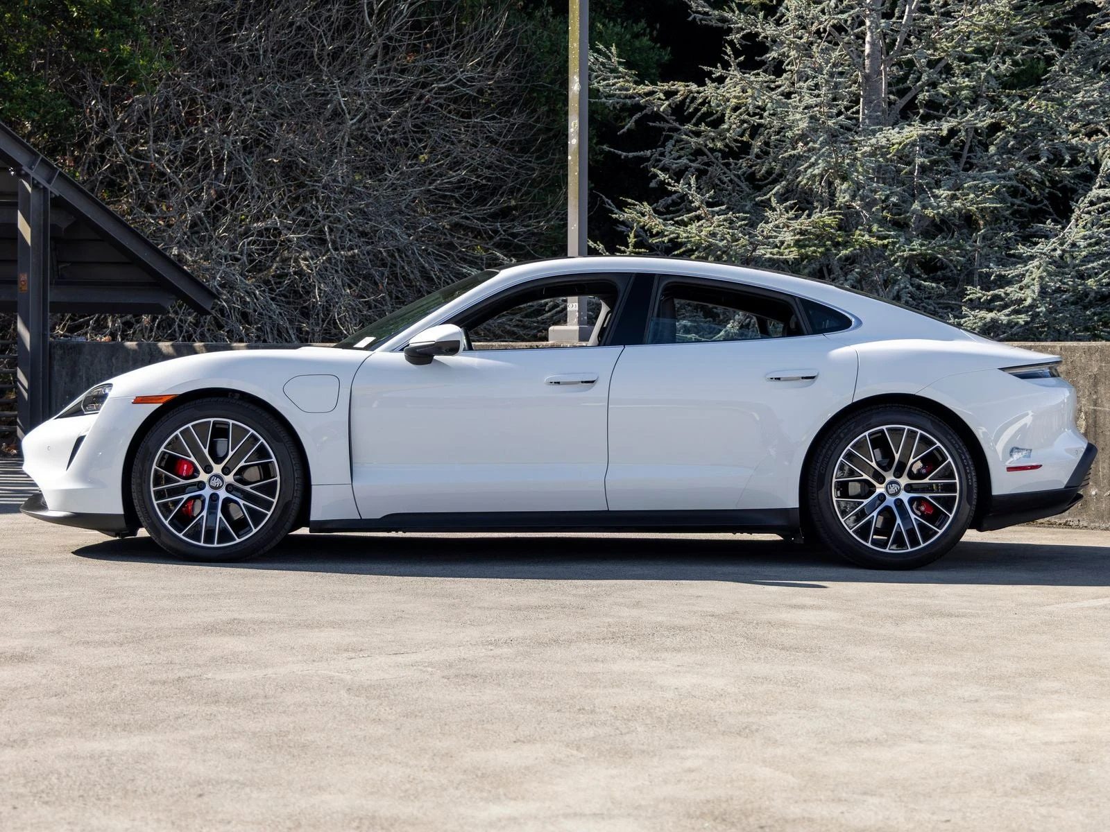 2024 Porsche Taycan 4S (Original Version), 2/20