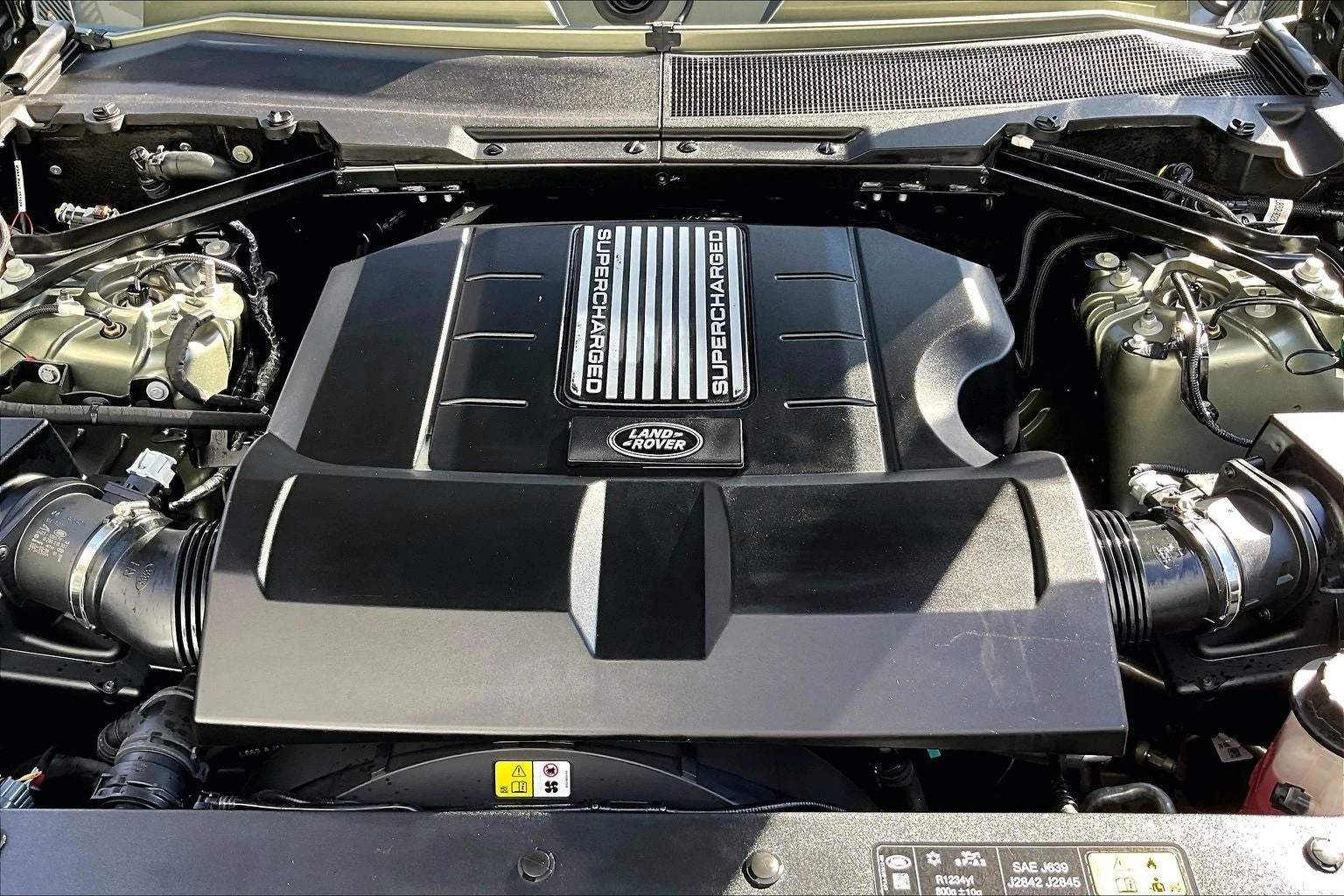 2025 Land Rover Defender 110 X-Dynamic SE 5.0 V8 (L663), 10/20