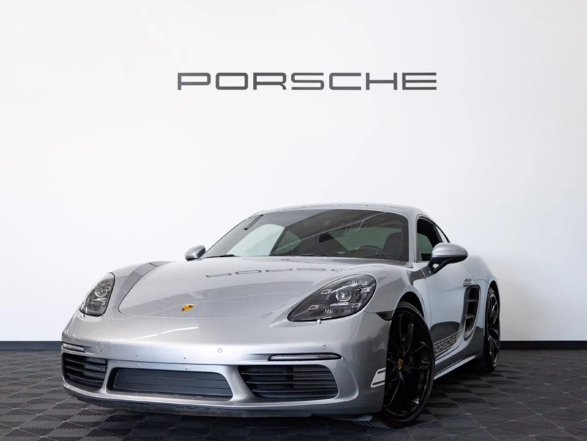 Porsche 718 Cayman Style Edition · Gt-Silver Metallic · Indigo Auto Group