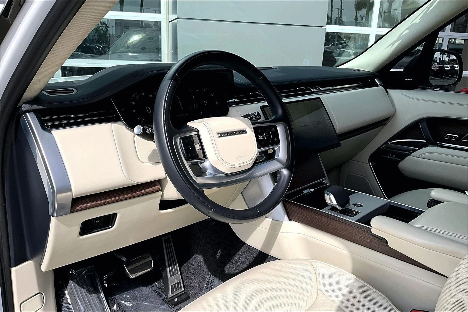 2024 Land Rover Range Rover SE LWB (L460), 13/20