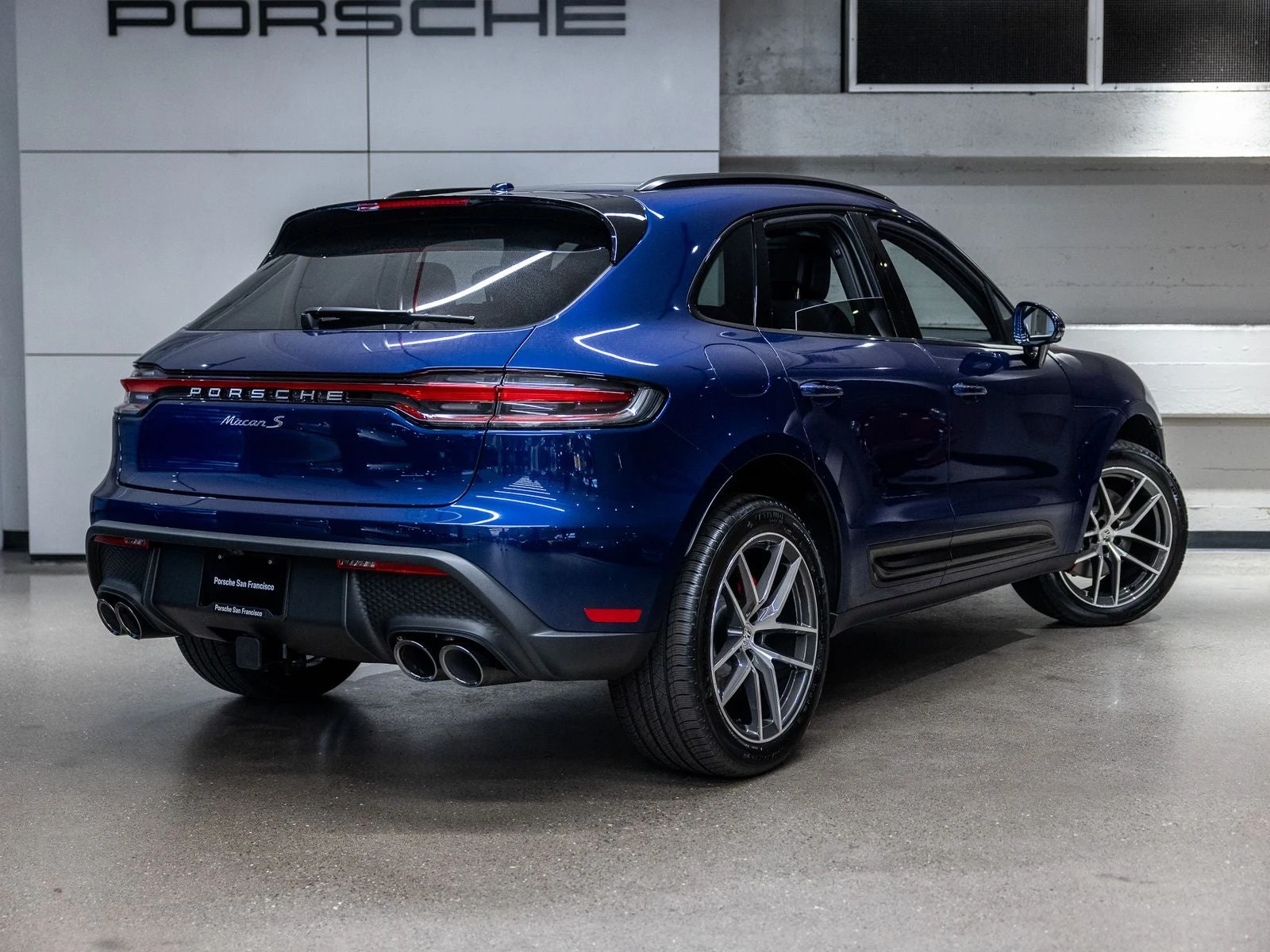 2026 Porsche Macan S (95B), 8/20