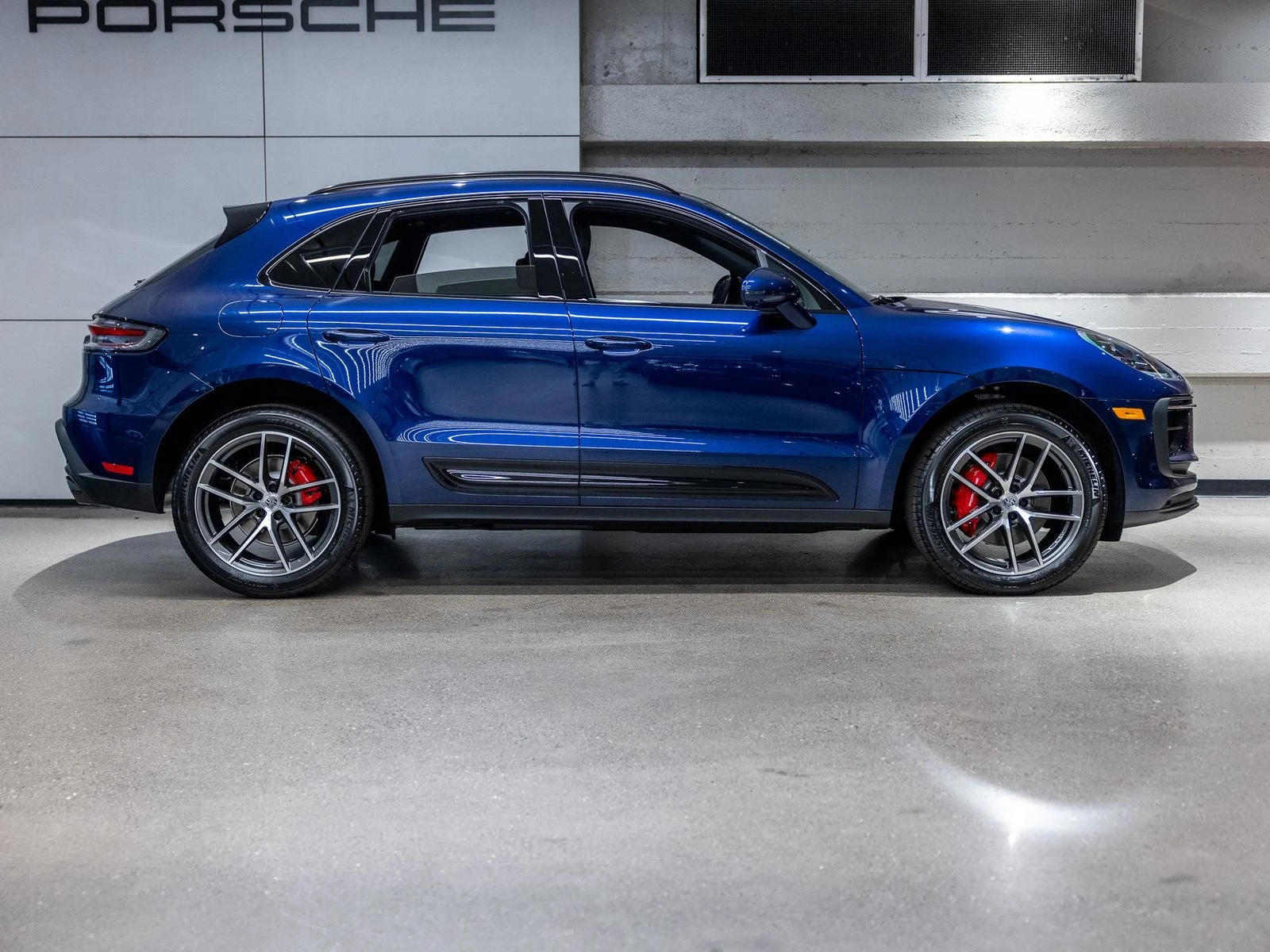 2026 Porsche Macan S (95B), 9/20