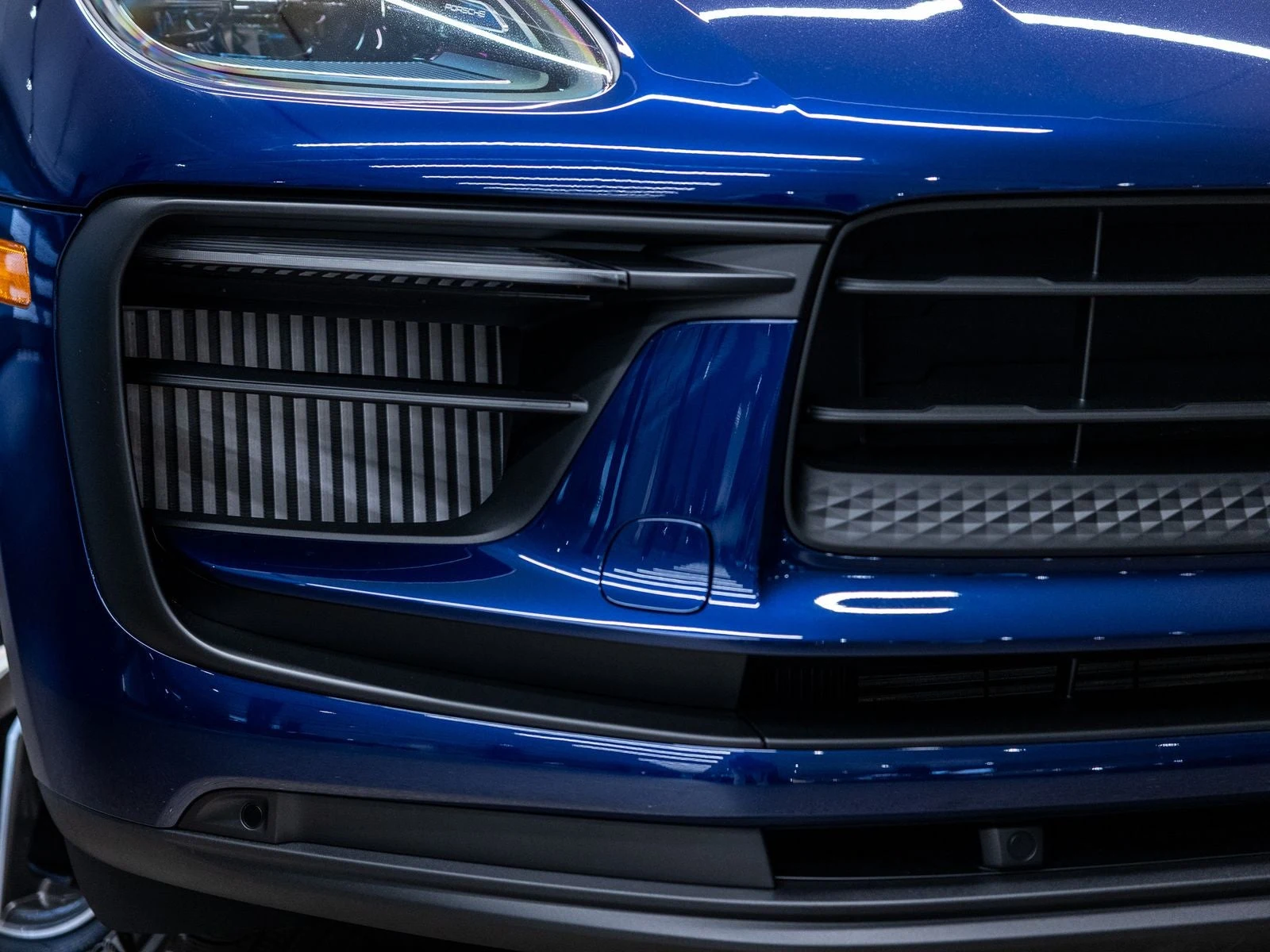 2026 Porsche Macan S (95B), 17/20