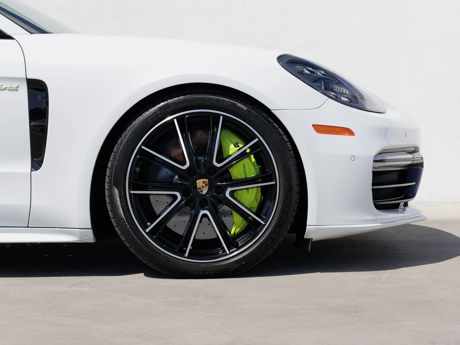2018 Porsche Panamera Turbo S E-Hybrid (971), 11/20