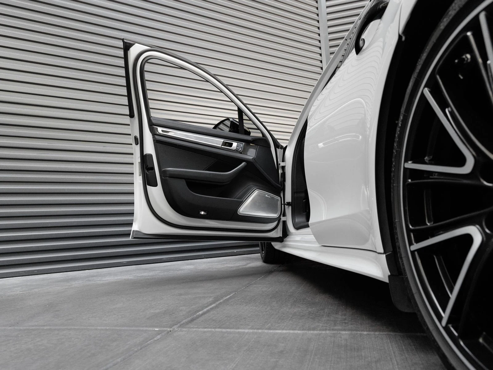 2018 Porsche Panamera Turbo S E-Hybrid (971), 14/20