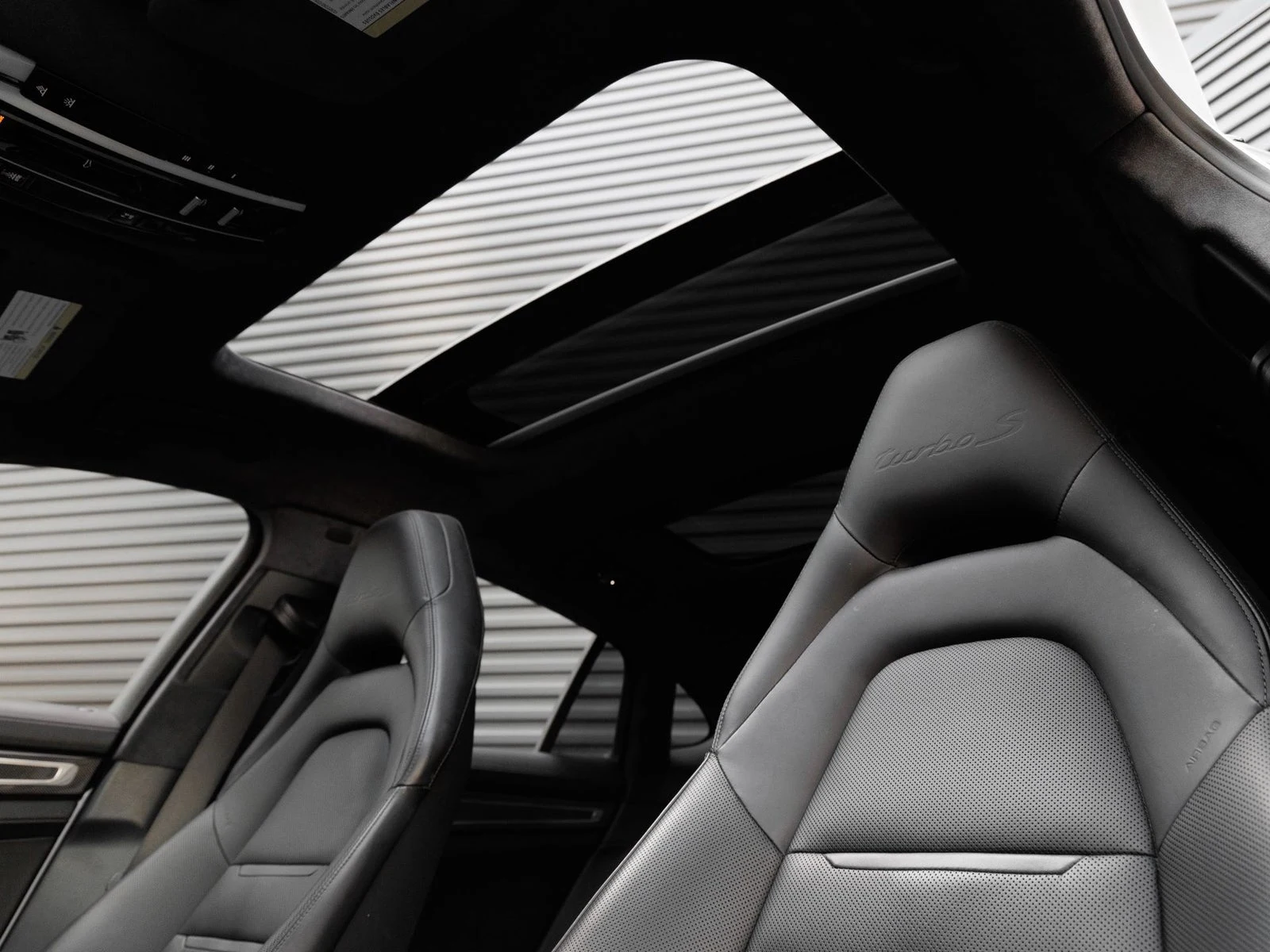 2018 Porsche Panamera Turbo S E-Hybrid (971), 15/20