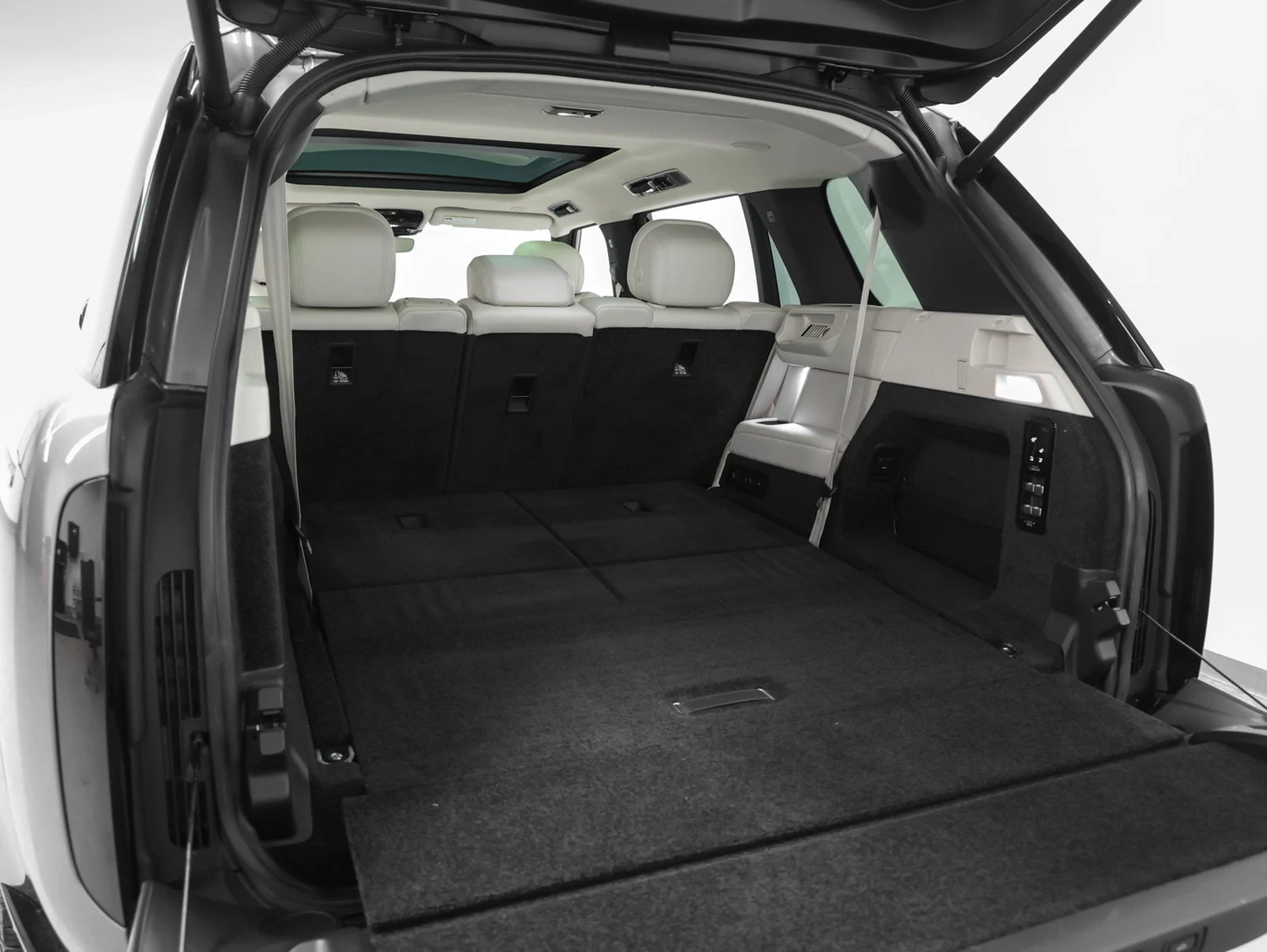 2023 Land Rover Range Rover SE LWB (L460), 17/20