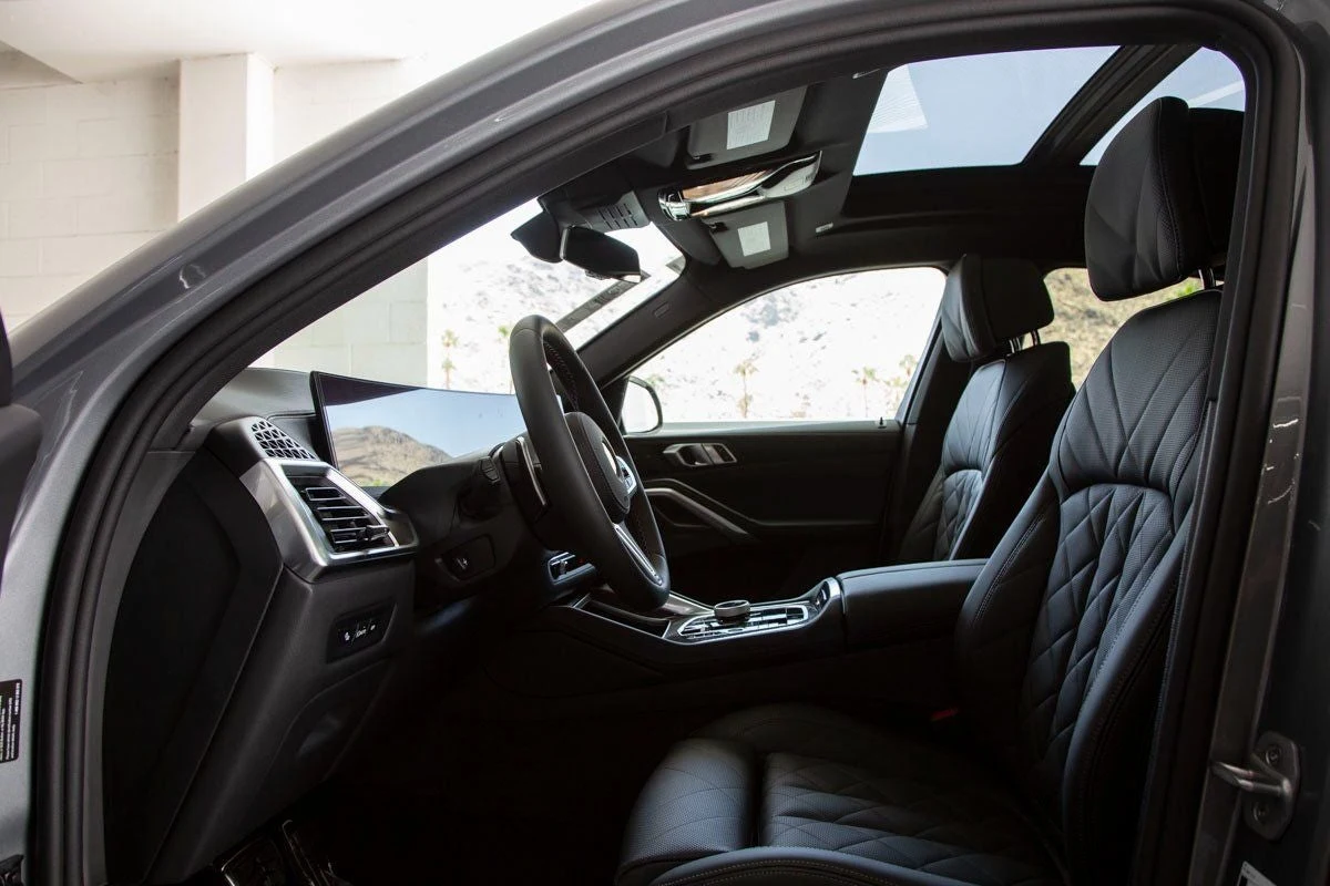 2026 BMW X6 M60i (G06), 13/20