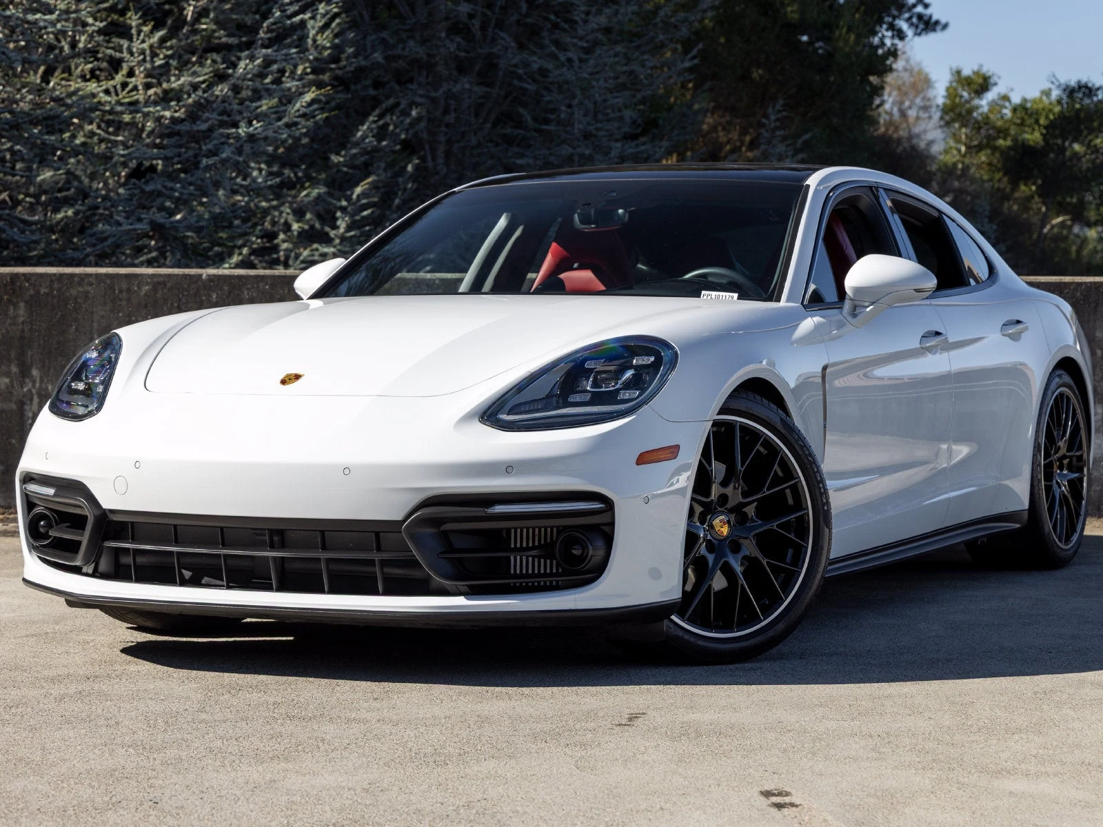 Porsche Panamera 4 Platinum Edition (971) · Carrara White Metallic · Indigo Auto Group