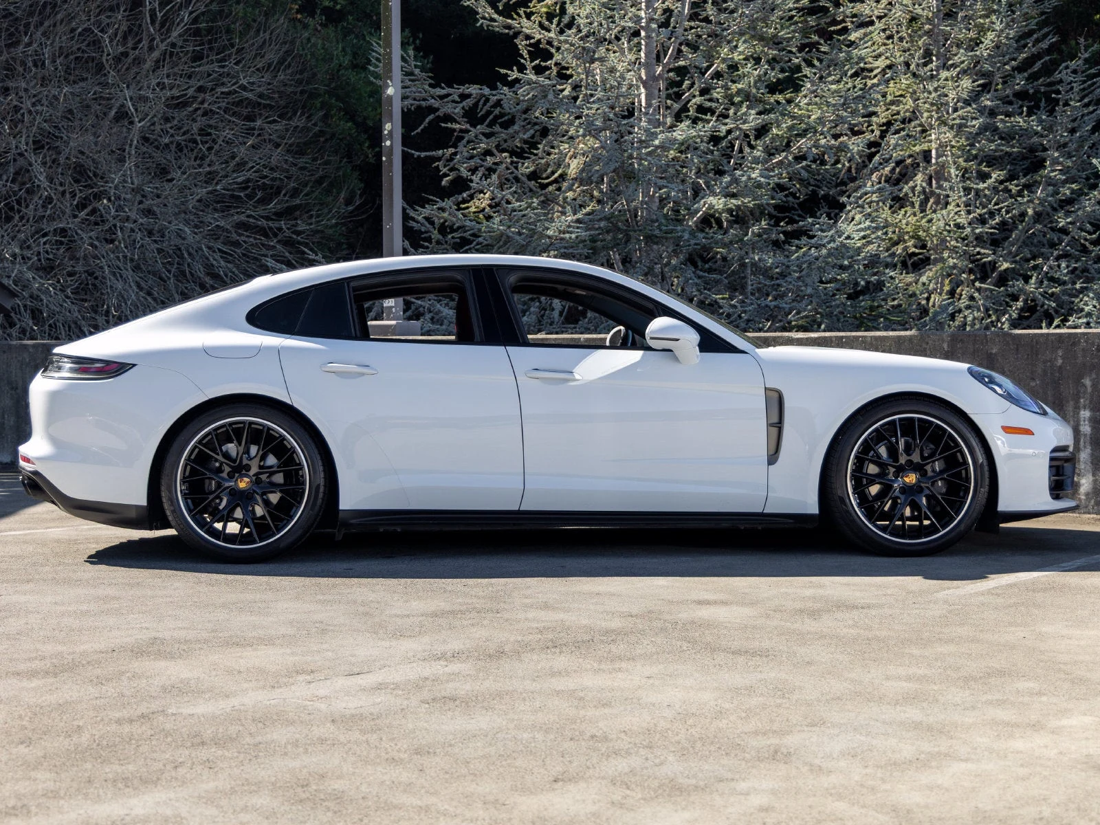 2023 Porsche Panamera 4 Platinum Edition (971), 12/20