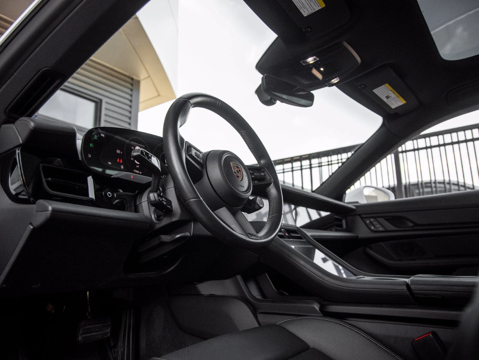 2023 Porsche Taycan 4S (Original Version), 4/20