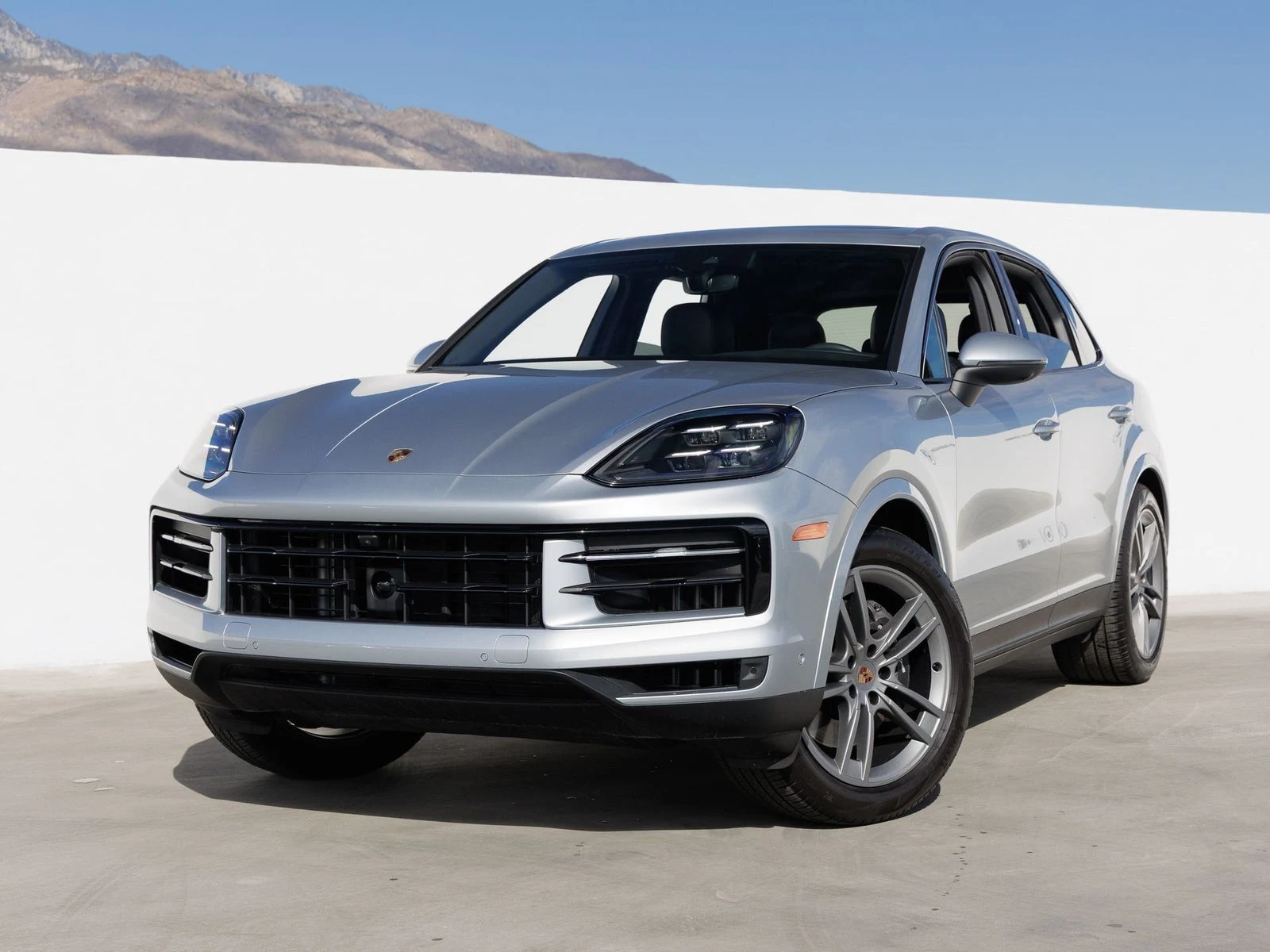 Porsche Cayenne (3rd Generation) · Dolomite Silver Metallic · Indigo Auto Group