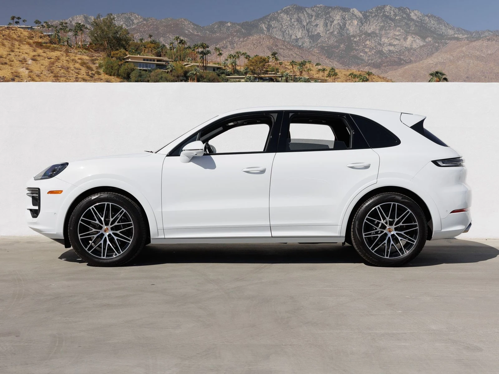 2025 Porsche Cayenne (3rd Generation), 2/20