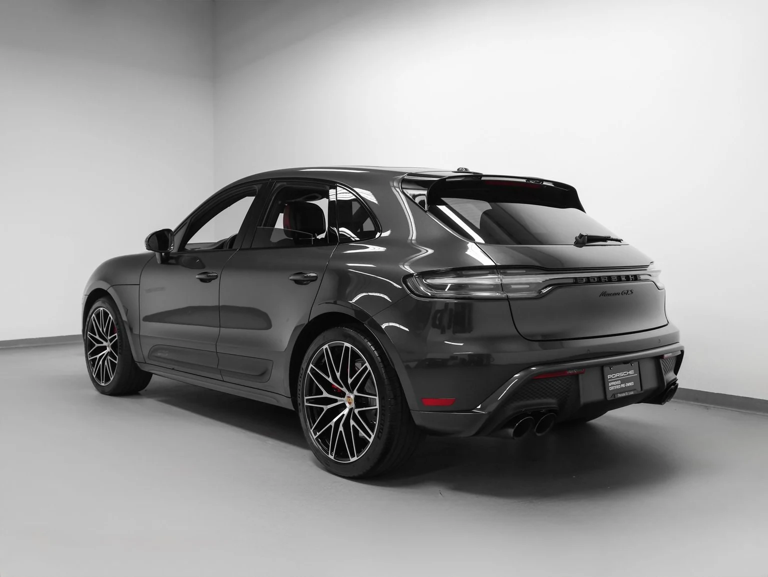 2024 Porsche Macan GTS (95B), 3/20