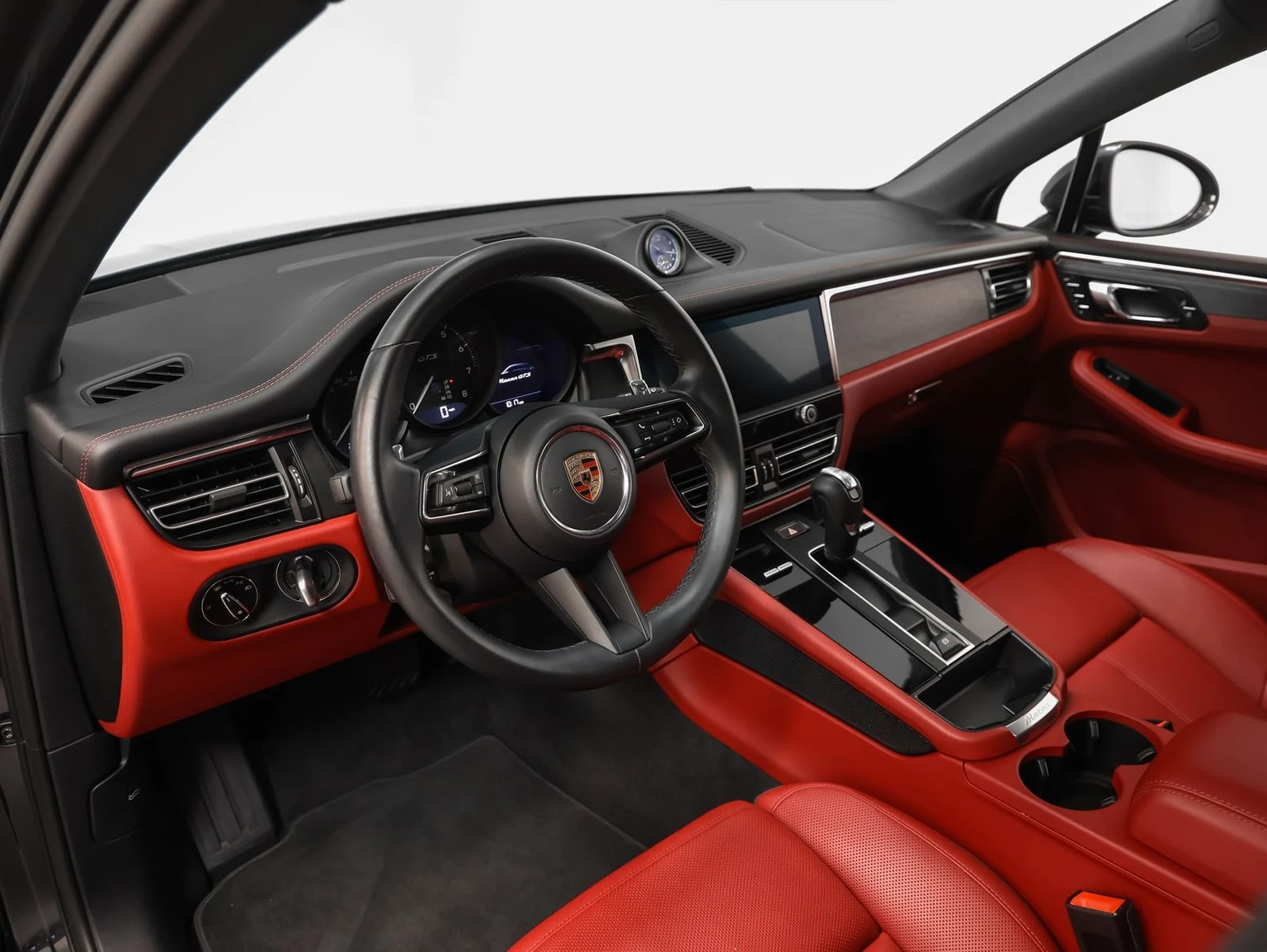 2024 Porsche Macan GTS (95B), 4/20
