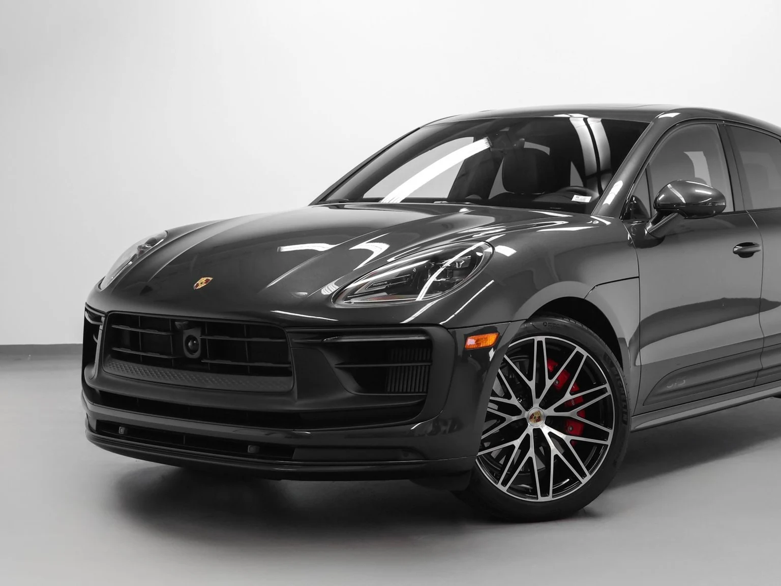 2024 Porsche Macan GTS (95B), 6/20