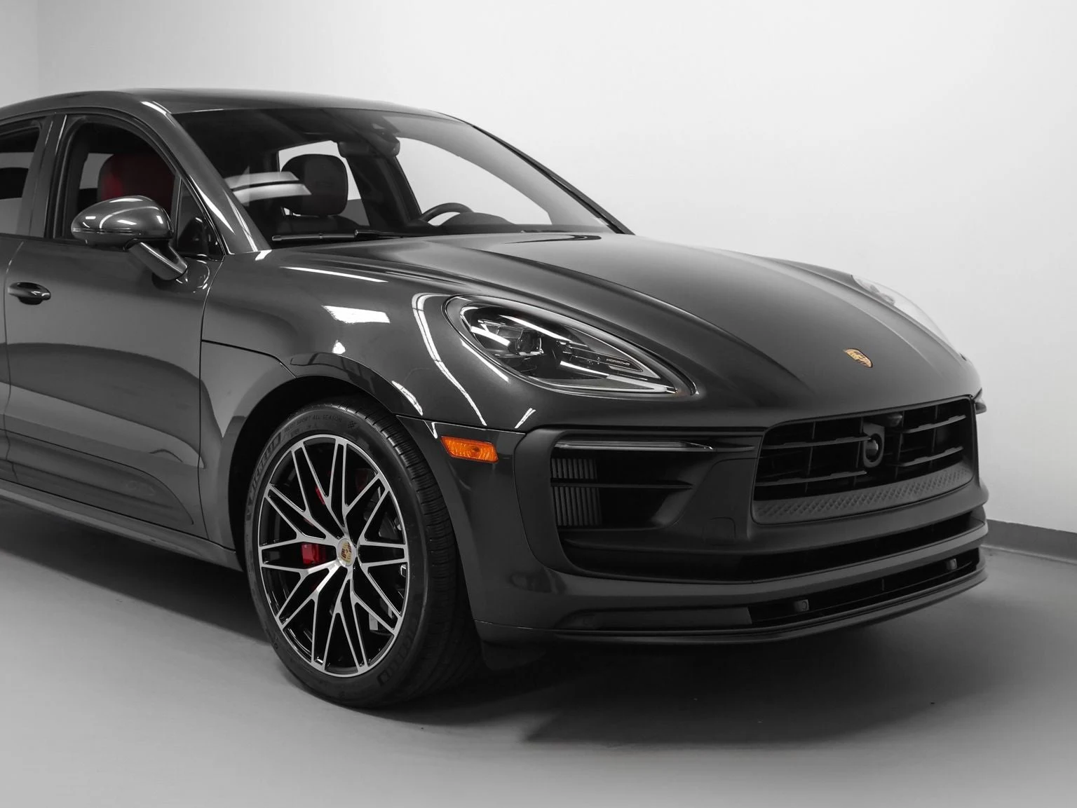 2024 Porsche Macan GTS (95B), 8/20