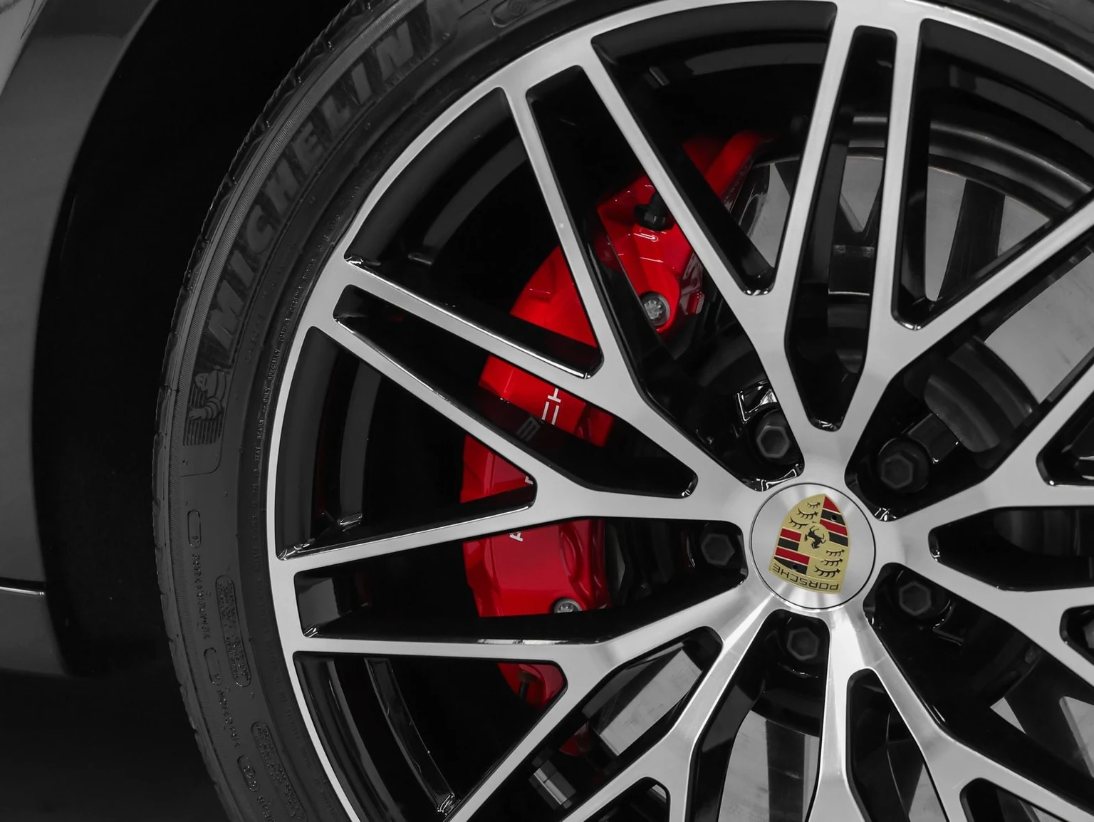 2024 Porsche Macan GTS (95B), 17/20