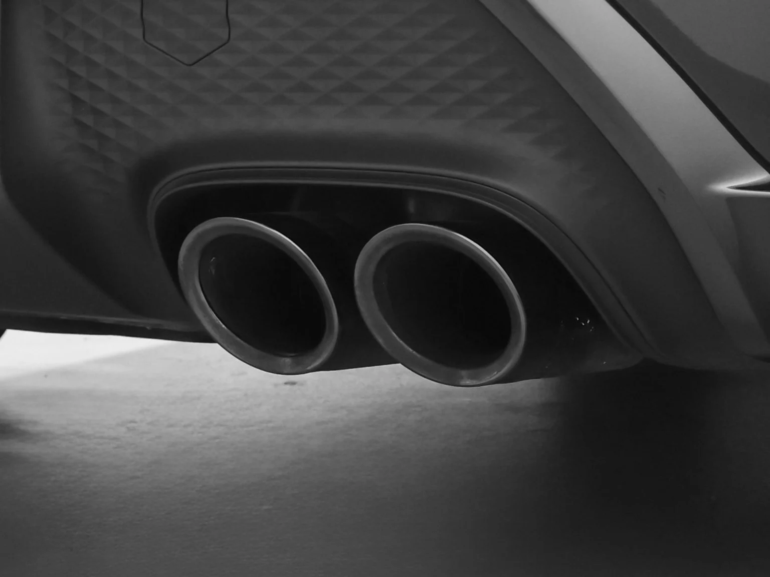2024 Porsche Macan GTS (95B), 18/20