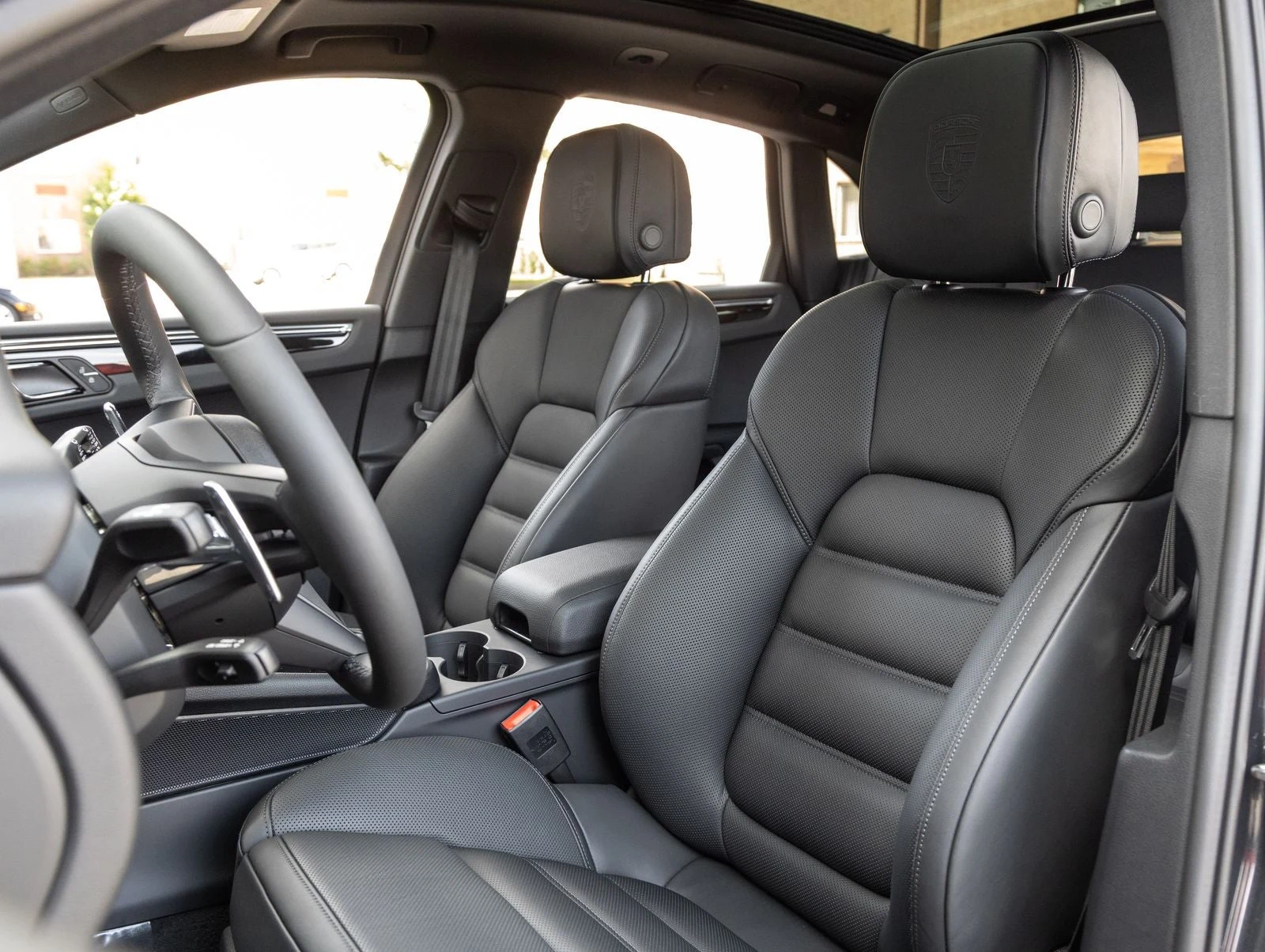2026 Porsche Macan (95B), 5/20