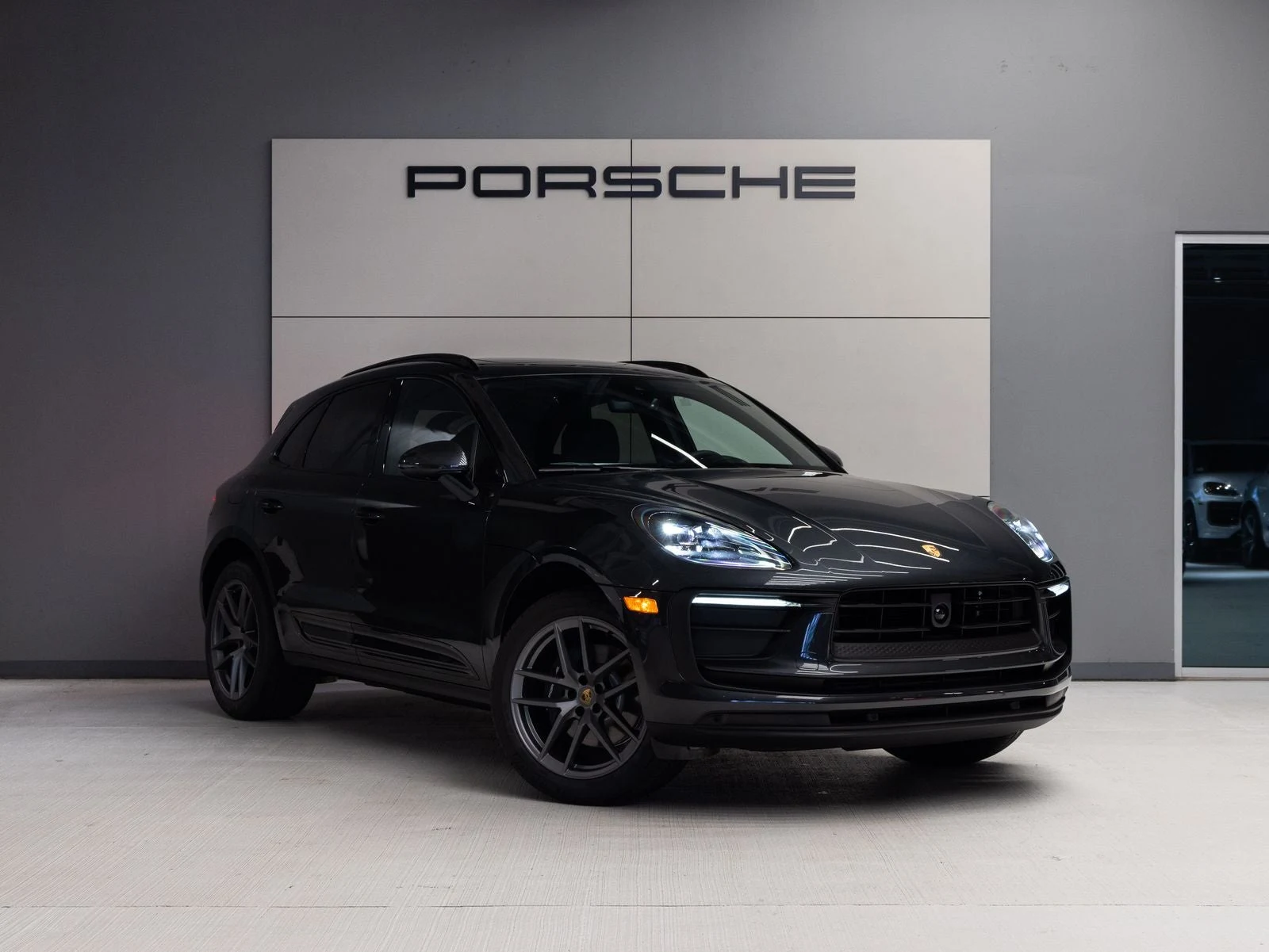 2026 Porsche Macan (95B), 9/20