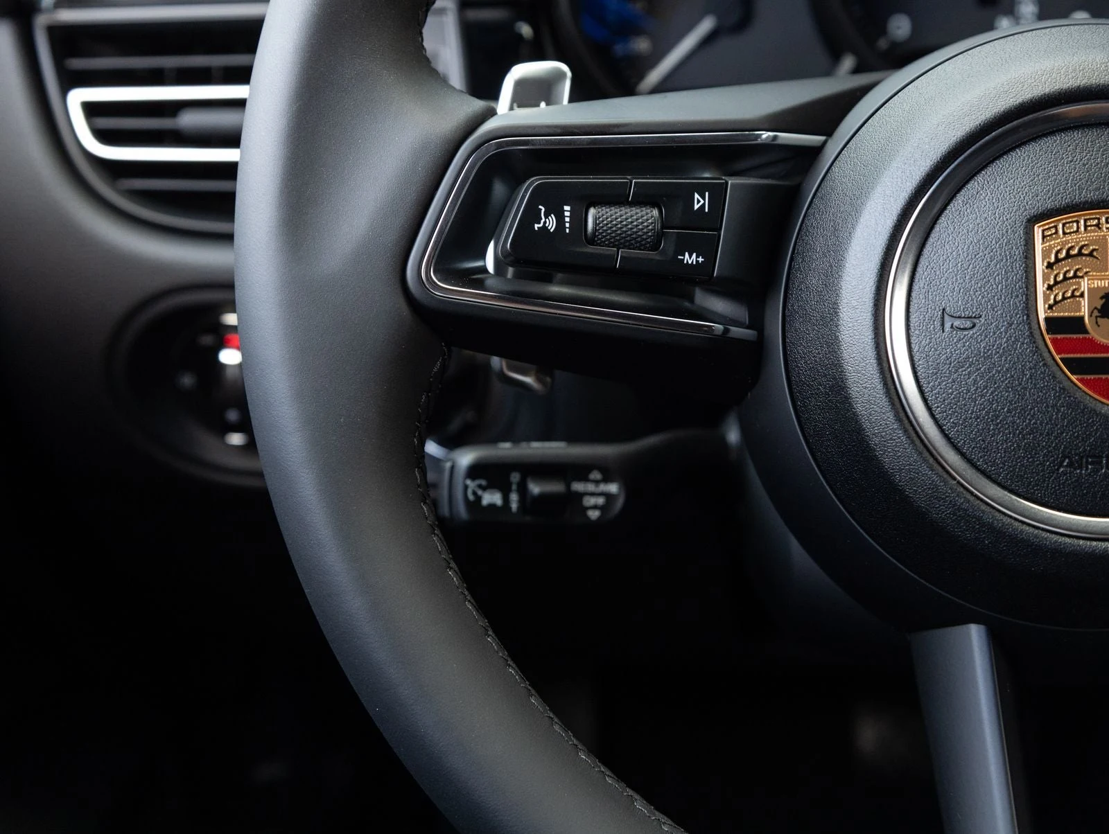 2026 Porsche Macan (95B), 15/20