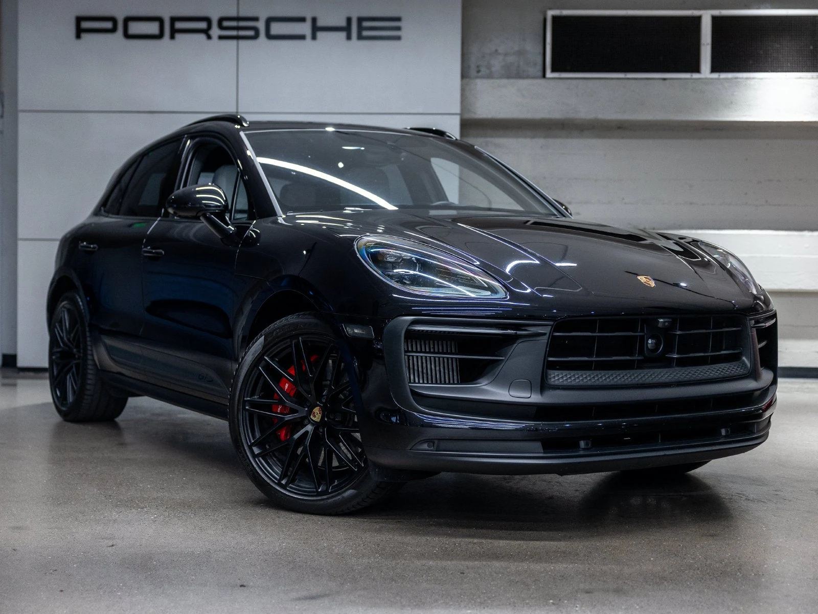 2024 Porsche Macan GTS (95B), 10/20