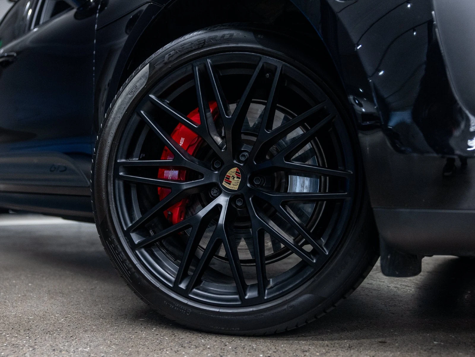 2024 Porsche Macan GTS (95B), 12/20
