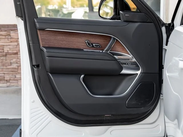2024 Land Rover Range Rover SE (L460), 12/20