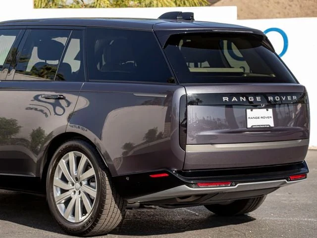 2024 Land Rover Range Rover SE (L460), 10/20