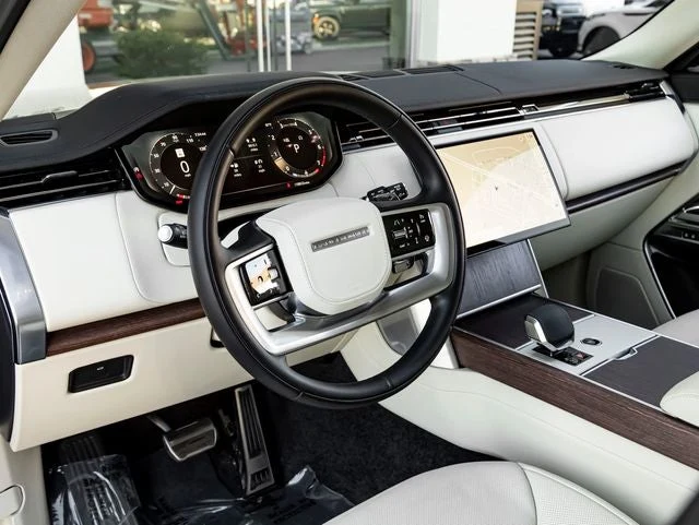 2024 Land Rover Range Rover SE (L460), 16/20