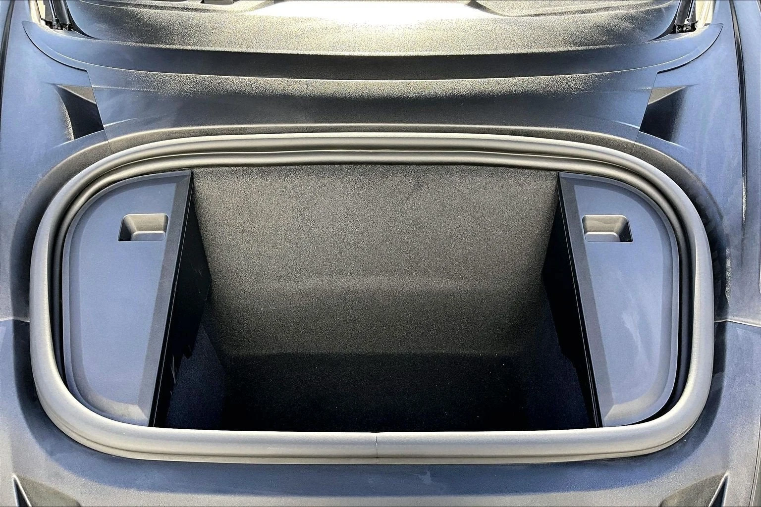 2025 Porsche Taycan Sedan (2025 Update), 10/20