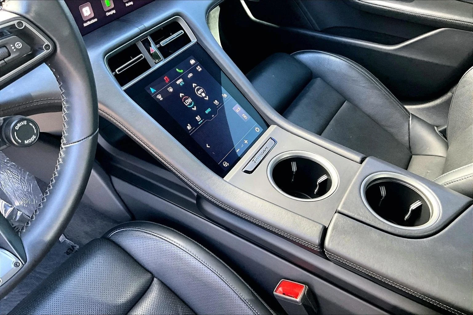2025 Porsche Taycan Sedan (2025 Update), 17/20