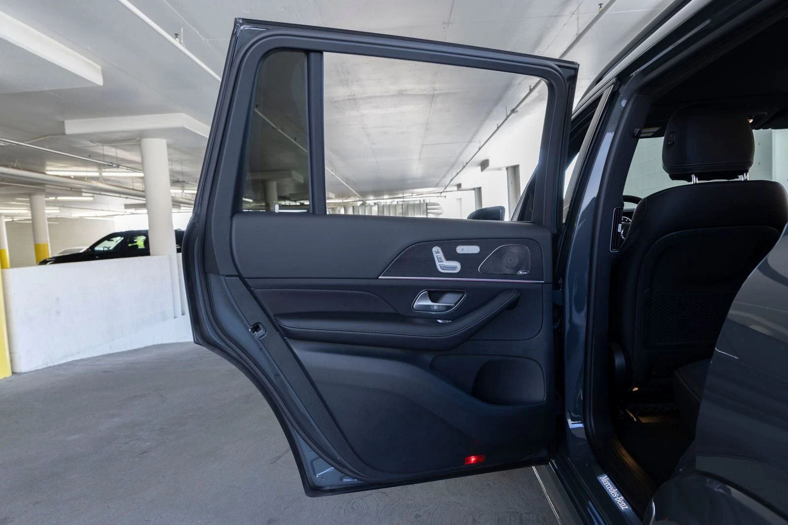 2026 Mercedes-Benz GLS 450 4MATIC (X167), 19/20