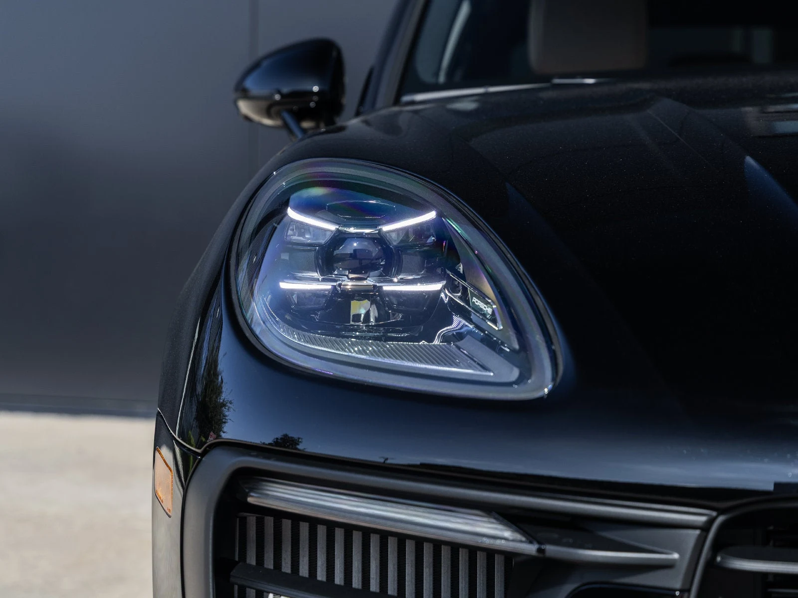 2026 Porsche Macan S (95B), 19/20