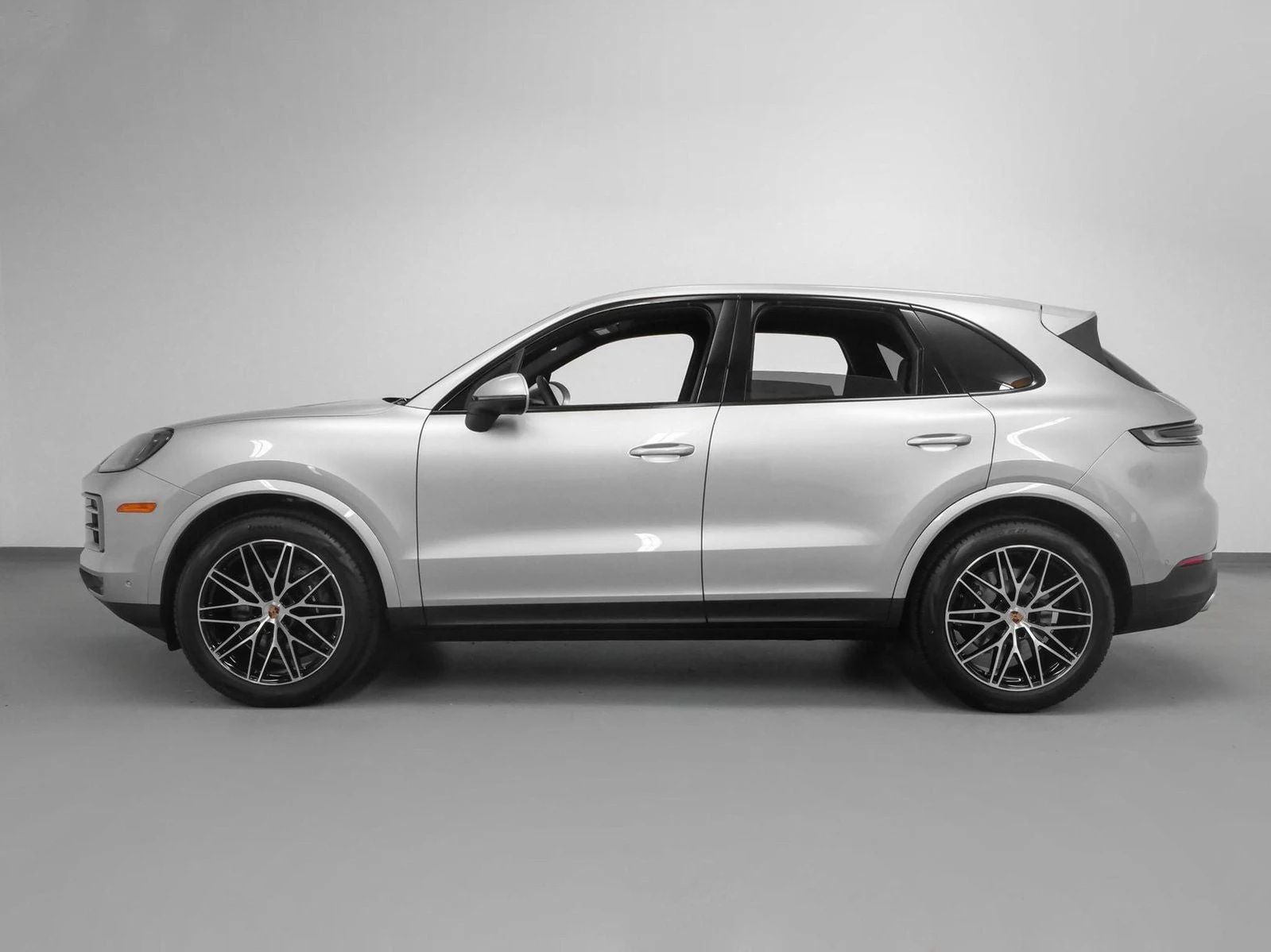 2025 Porsche Cayenne (3rd Generation), 2/20