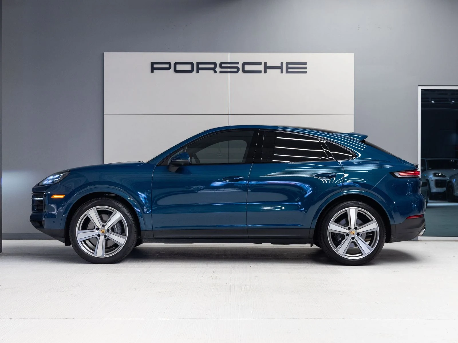 2024 Porsche Cayenne Coupé (3rd Generation), 2/20