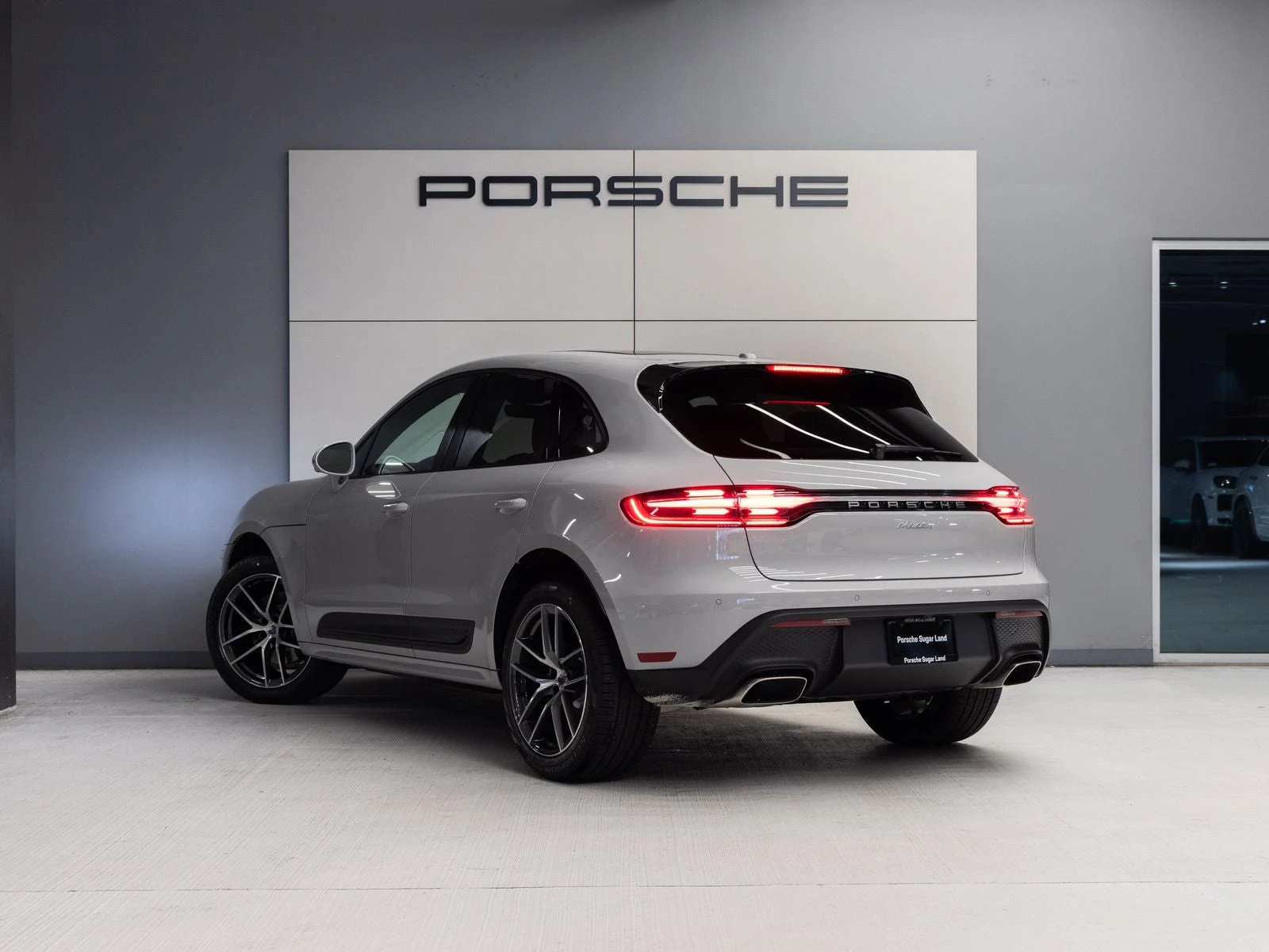 2026 Porsche Macan (95B), 3/20