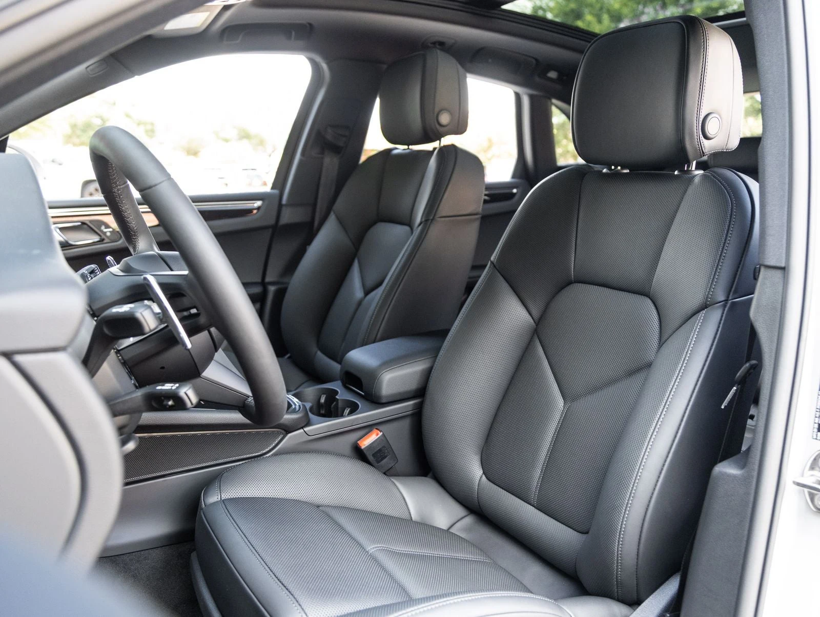 2026 Porsche Macan (95B), 5/20