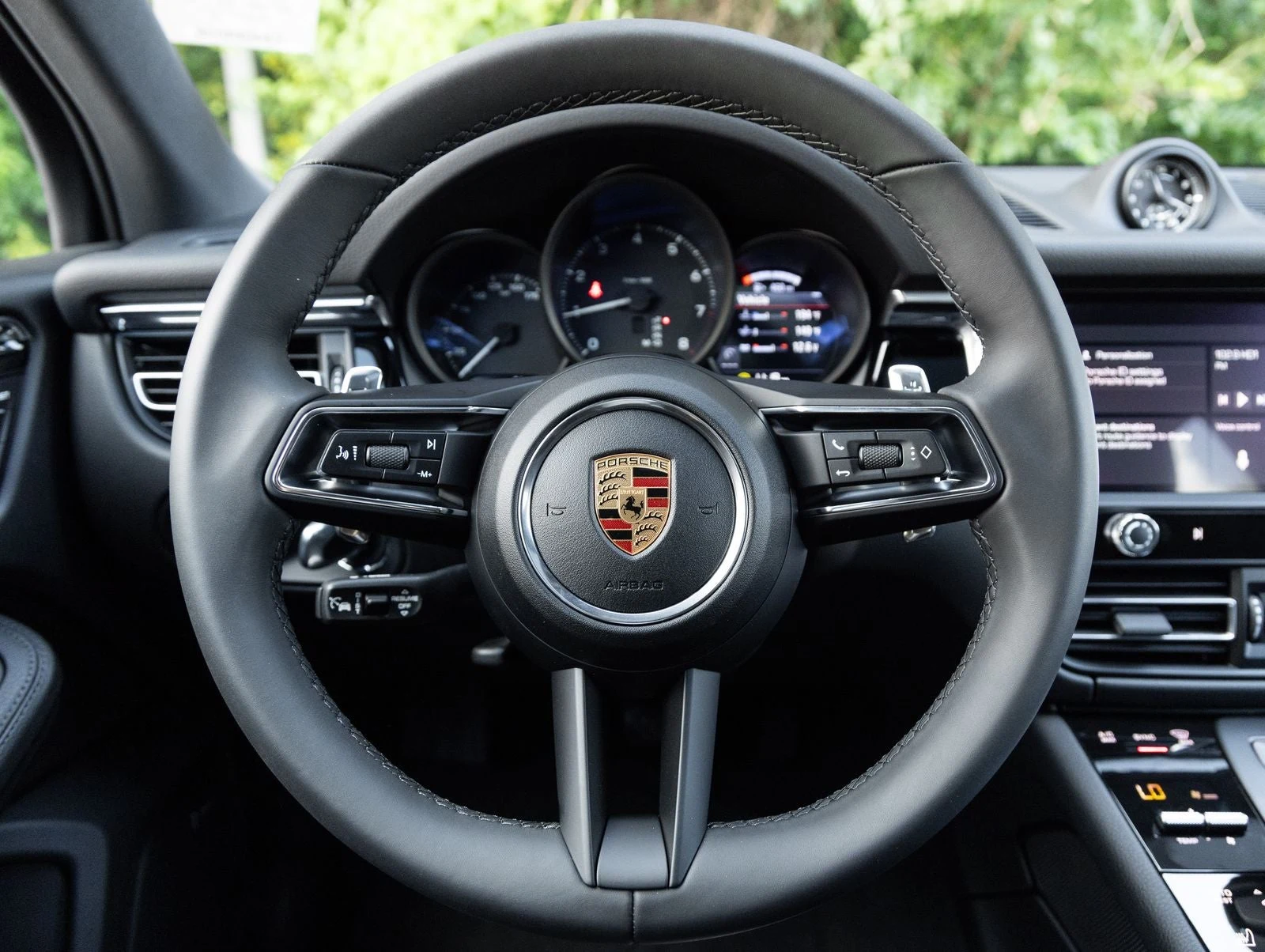 2026 Porsche Macan (95B), 13/20