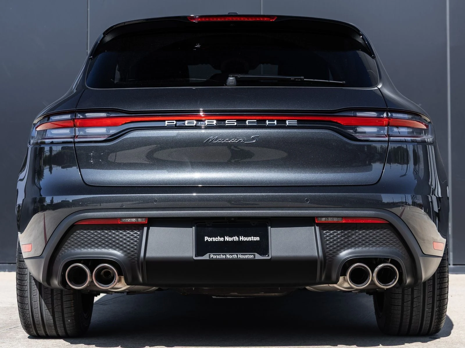 2026 Porsche Macan S (95B), 10/20