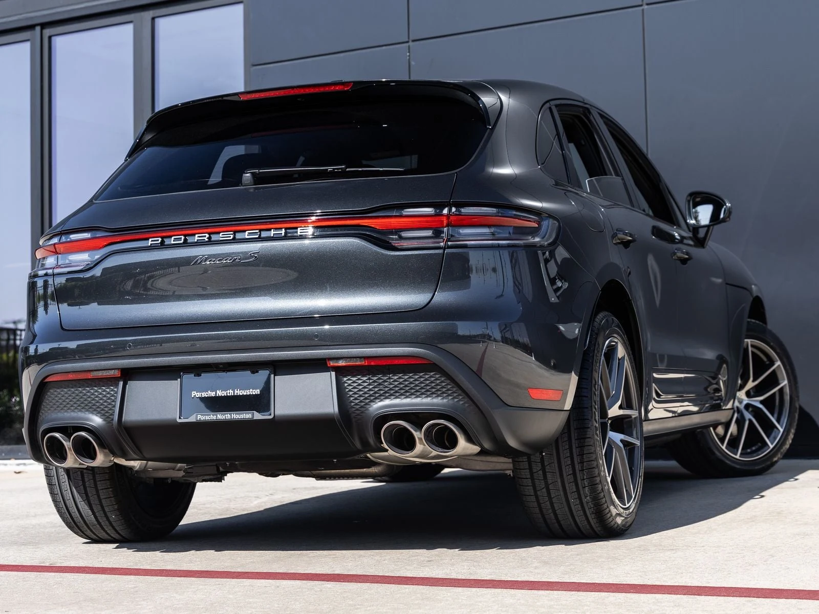 2026 Porsche Macan S (95B), 11/20