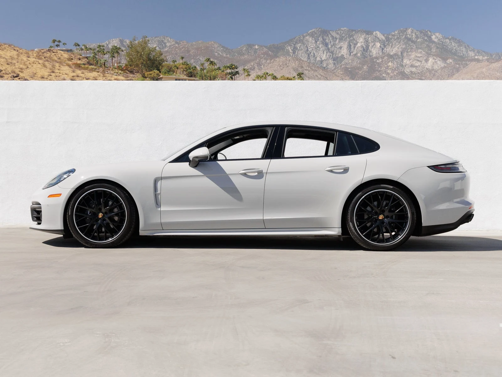2023 Porsche Panamera Platinum Edition (971), 2/20
